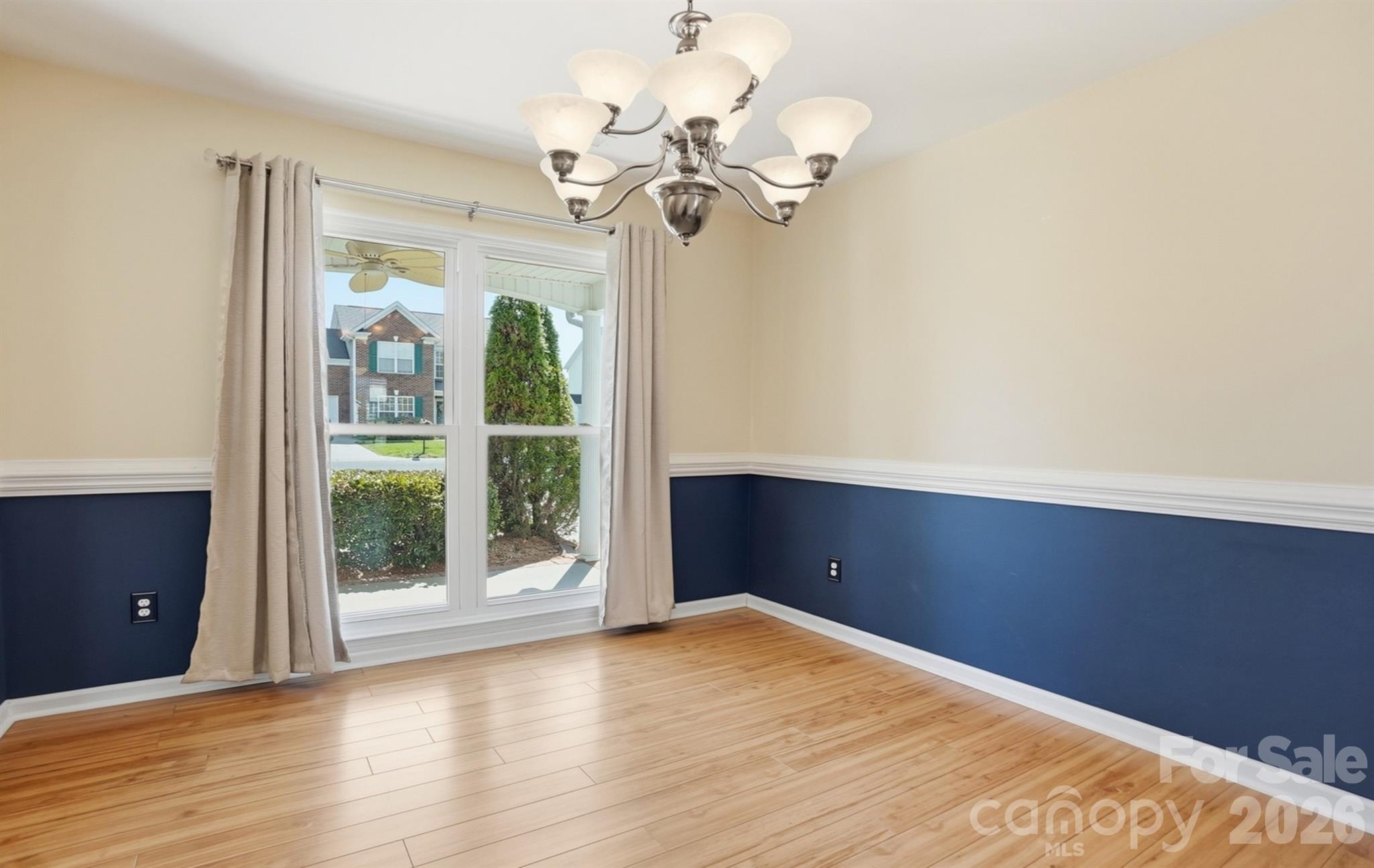 1009 Onotoa Drive Property Photo 9