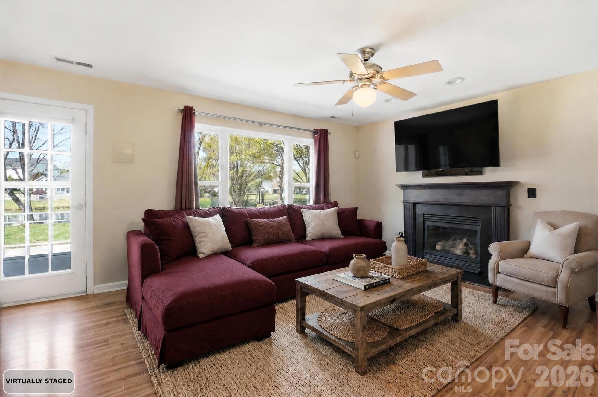 1009 Onotoa Drive Property Photo 10