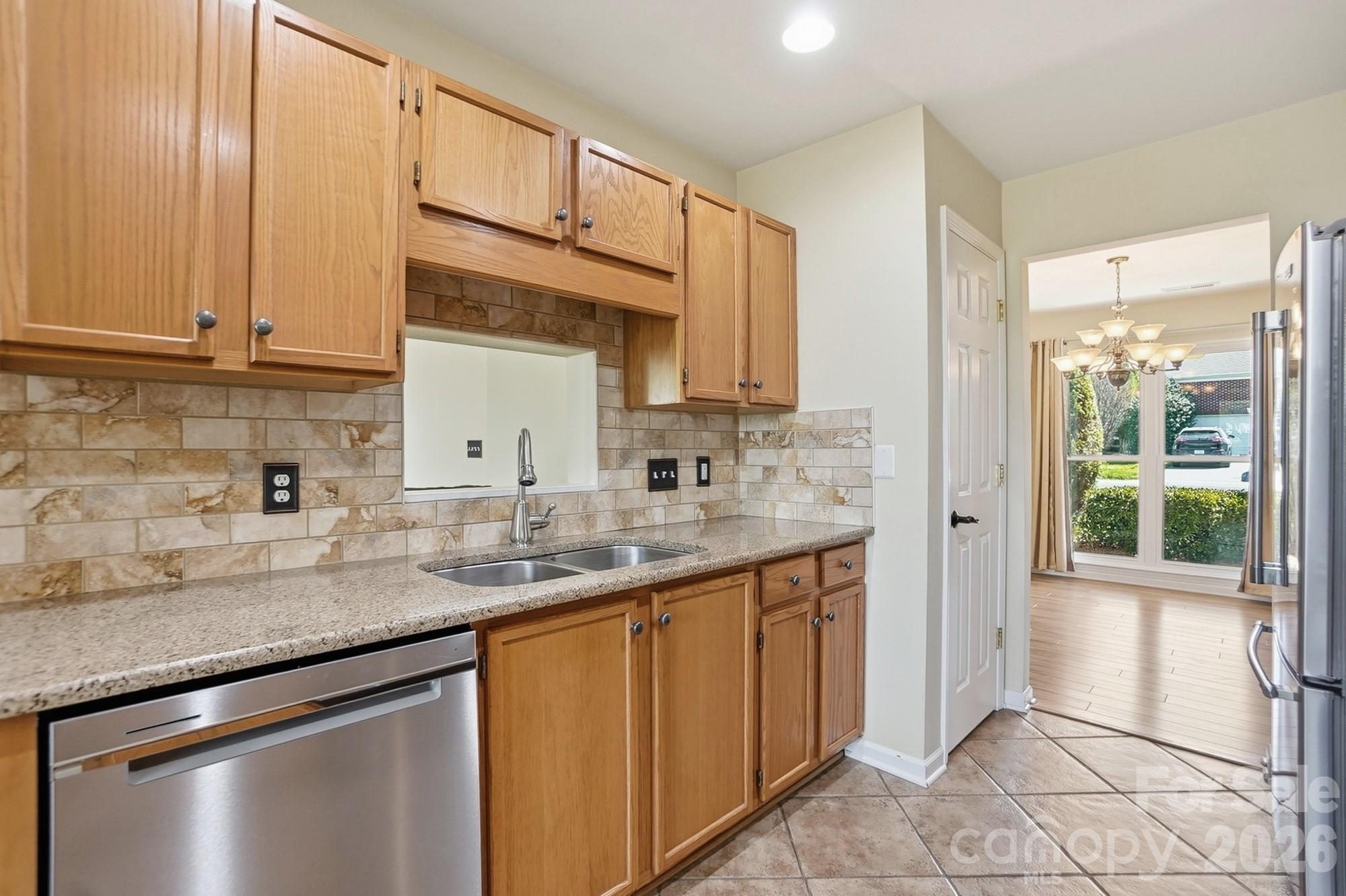 1009 Onotoa Drive Property Photo 13