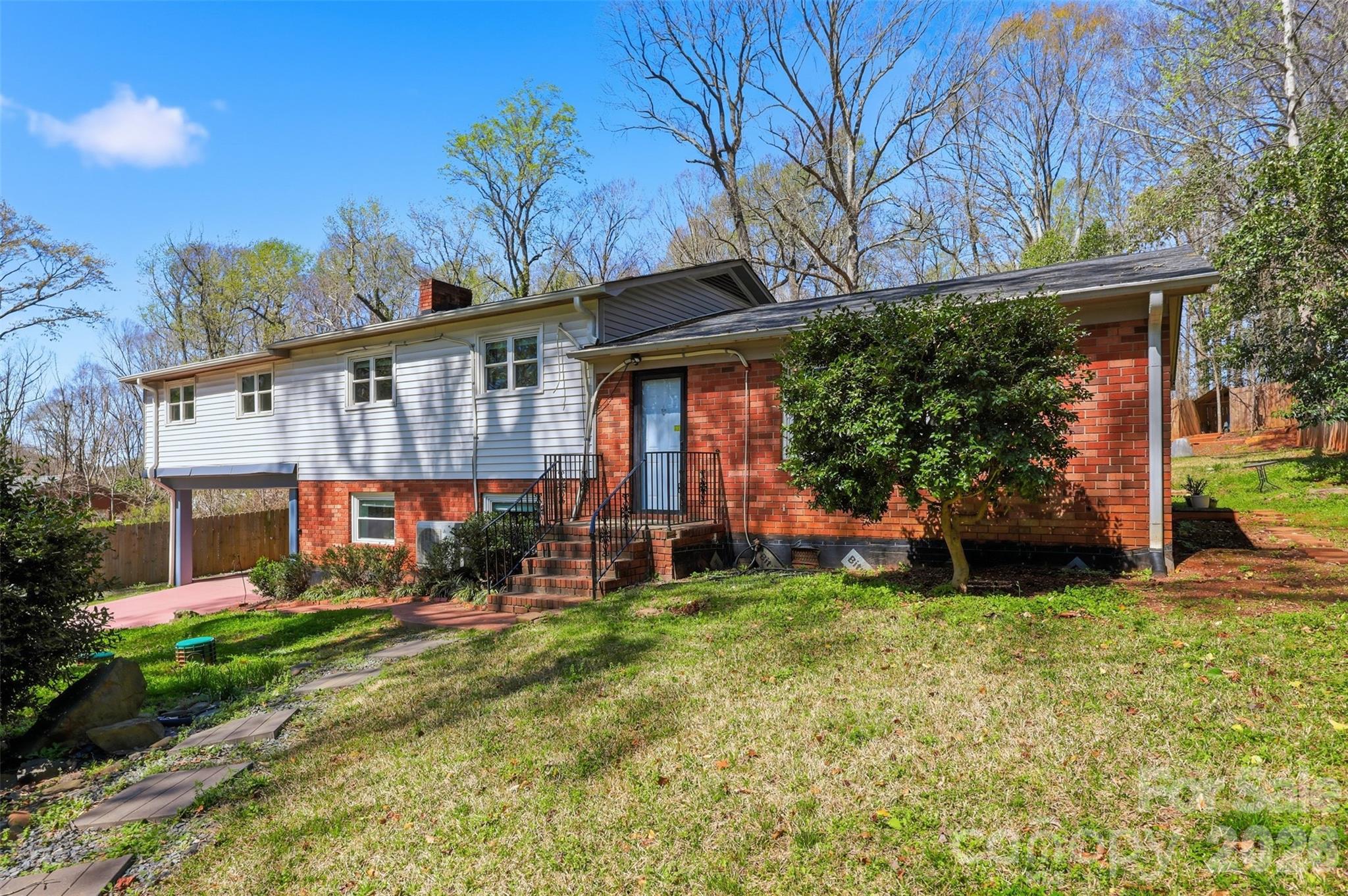 4920 Bright Road Property Photo 1