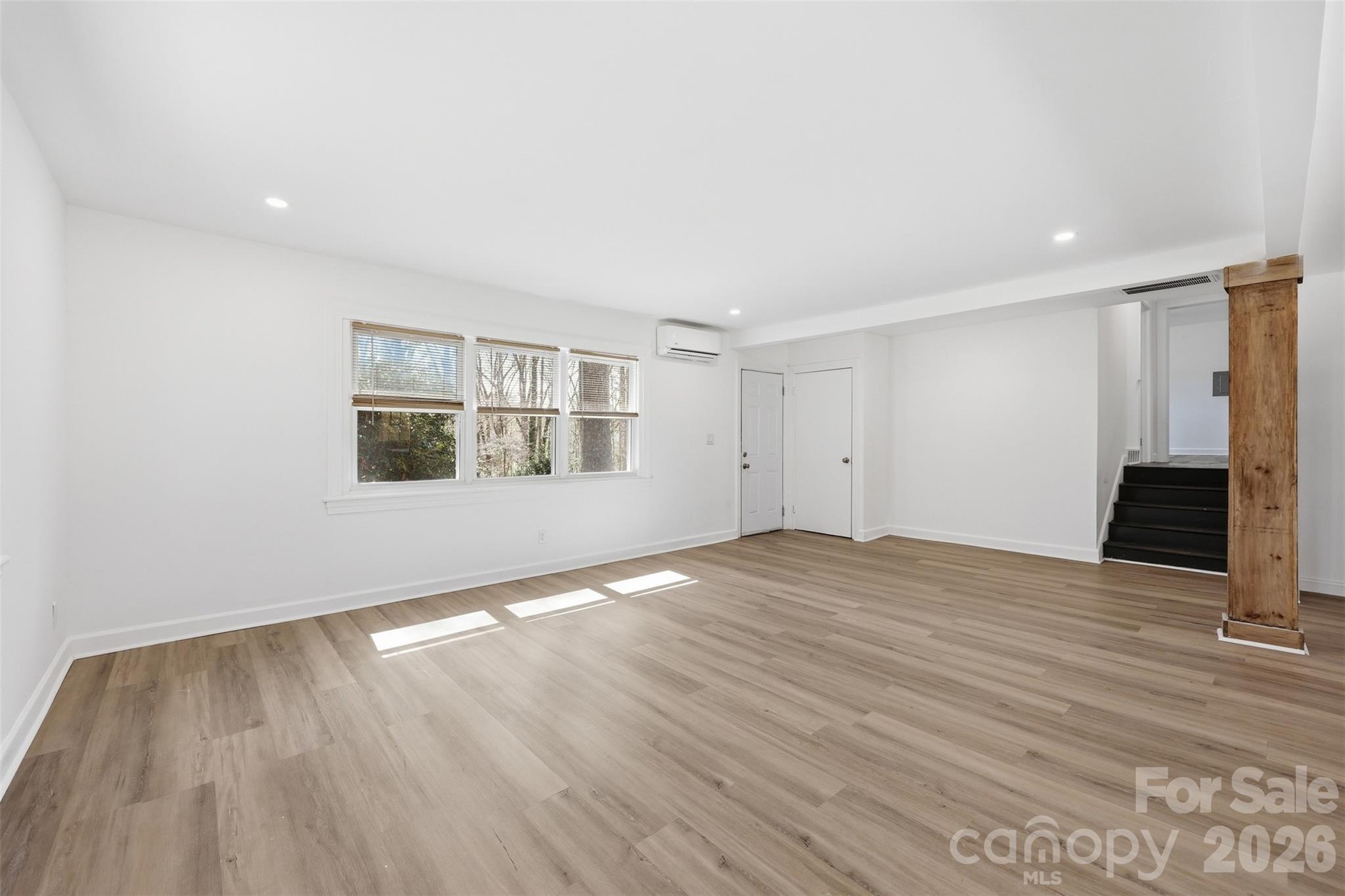 4920 Bright Road Property Photo 5