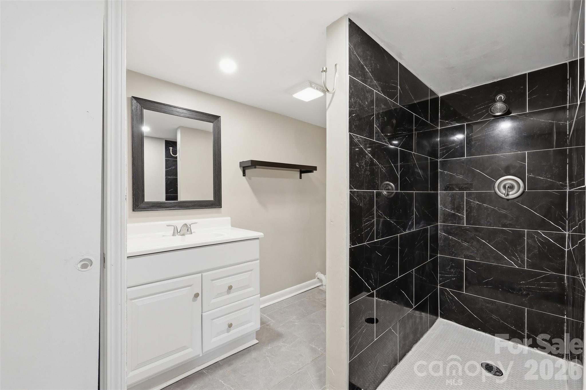 4920 Bright Road Property Photo 24