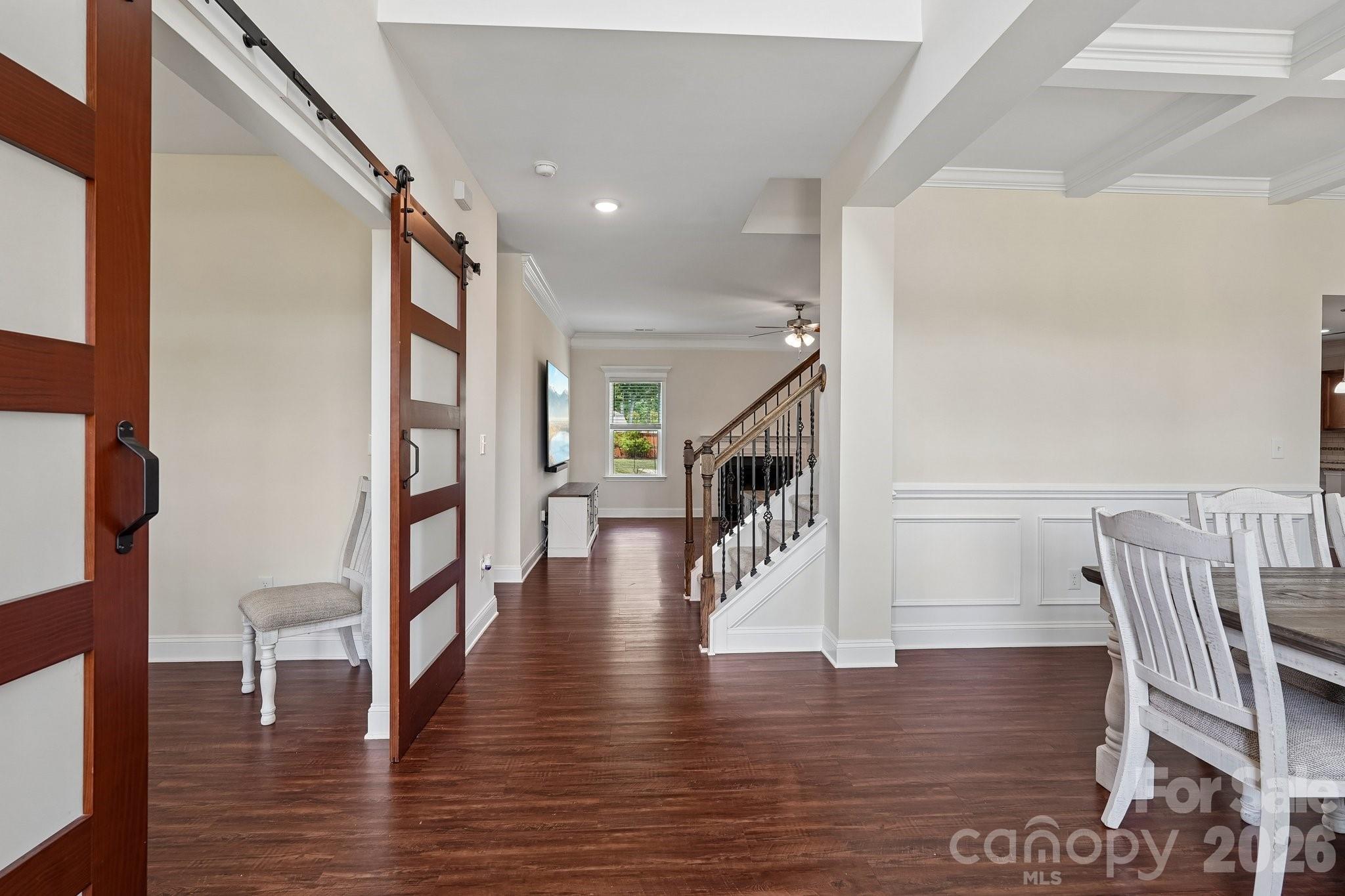2609 Lakefront Drive Property Photo 3