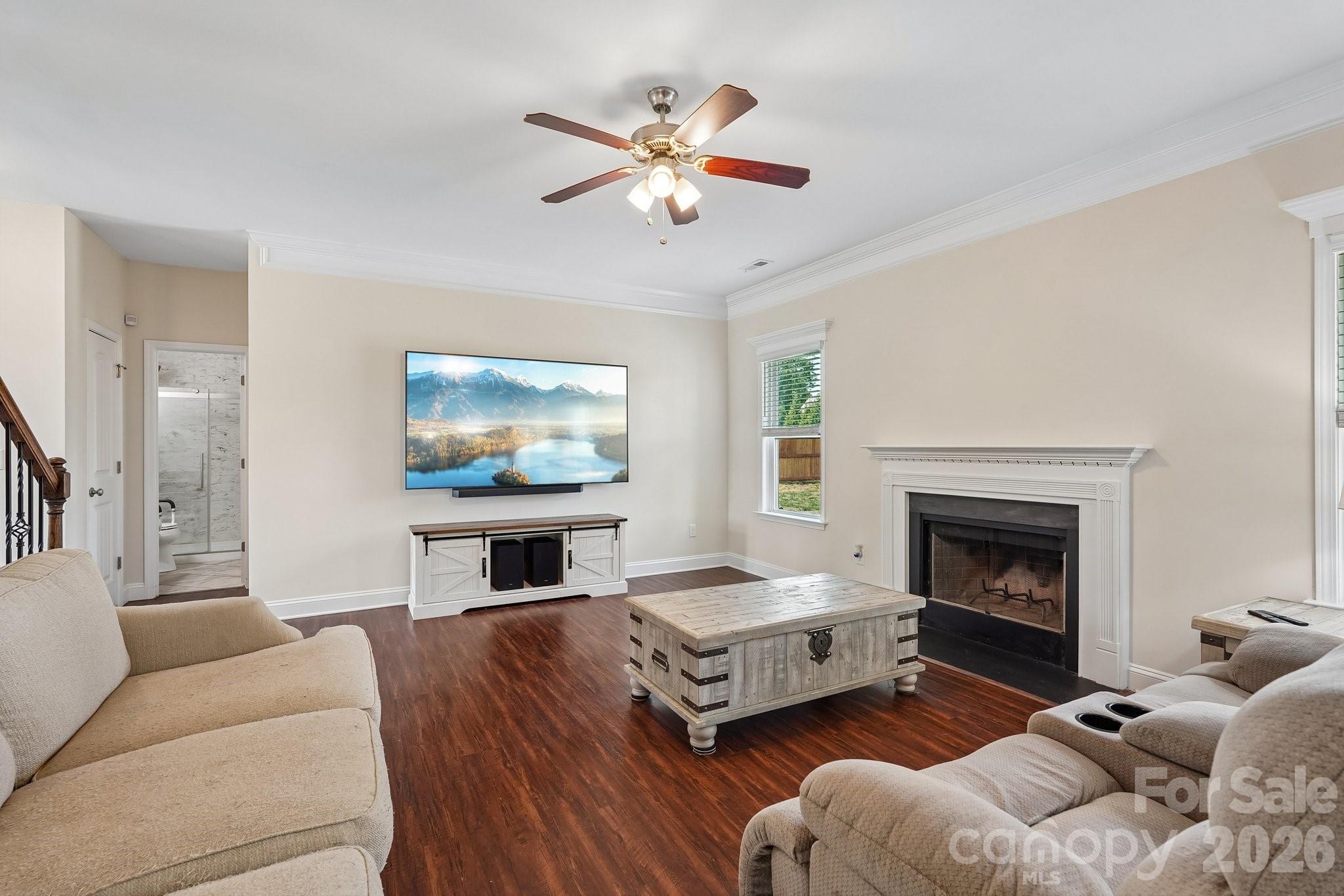 2609 Lakefront Drive Property Photo 5