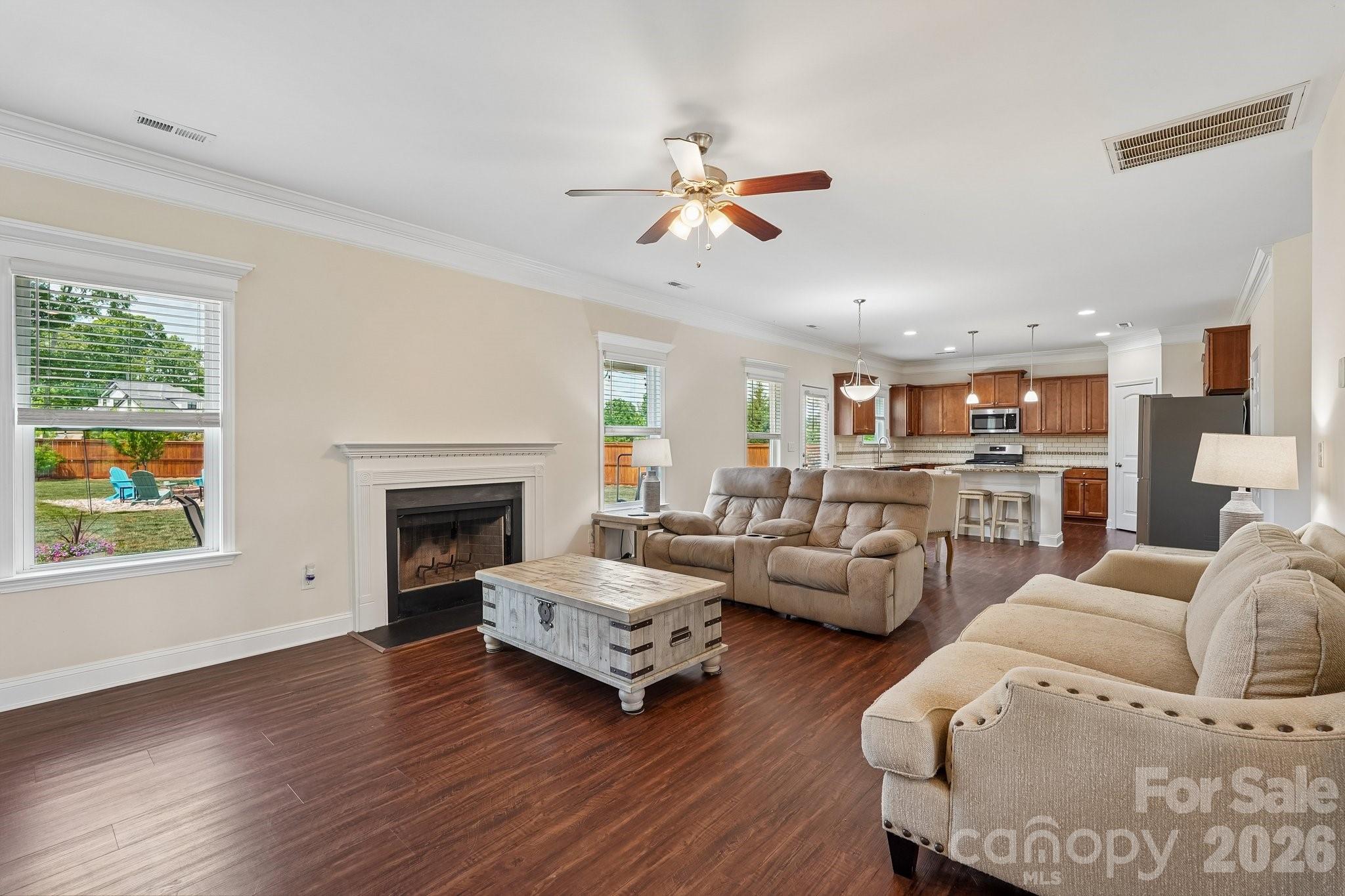 2609 Lakefront Drive Property Photo 6