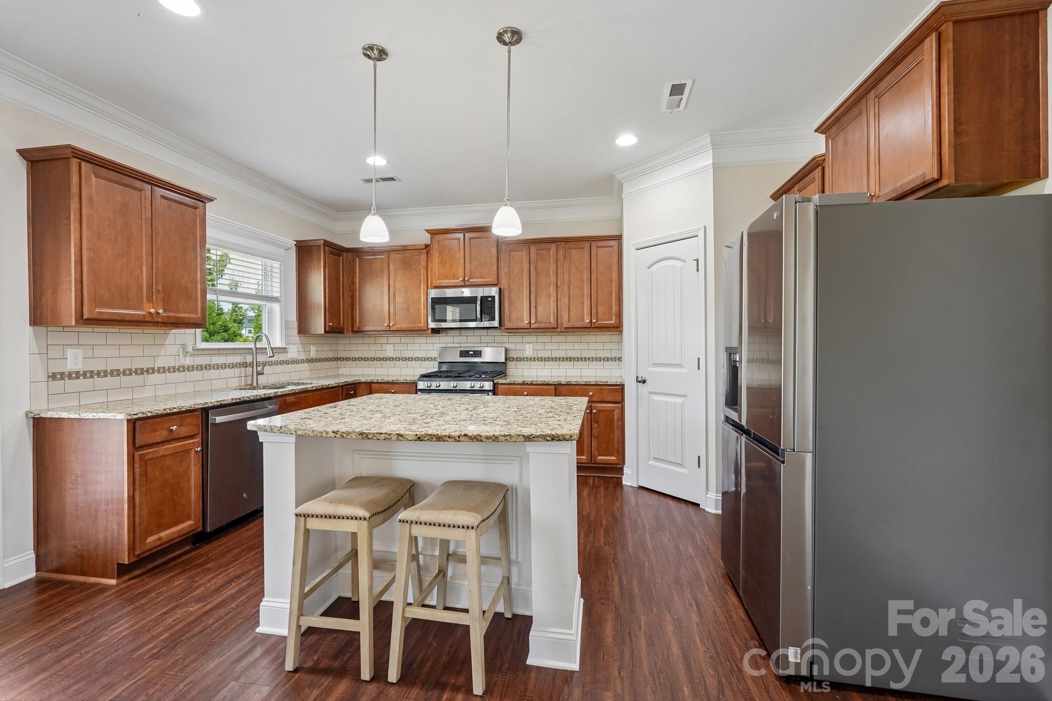 2609 Lakefront Drive Property Photo 10