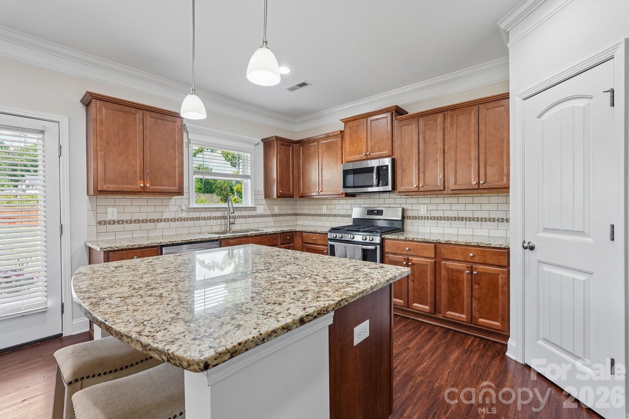 2609 Lakefront Drive Property Photo 13