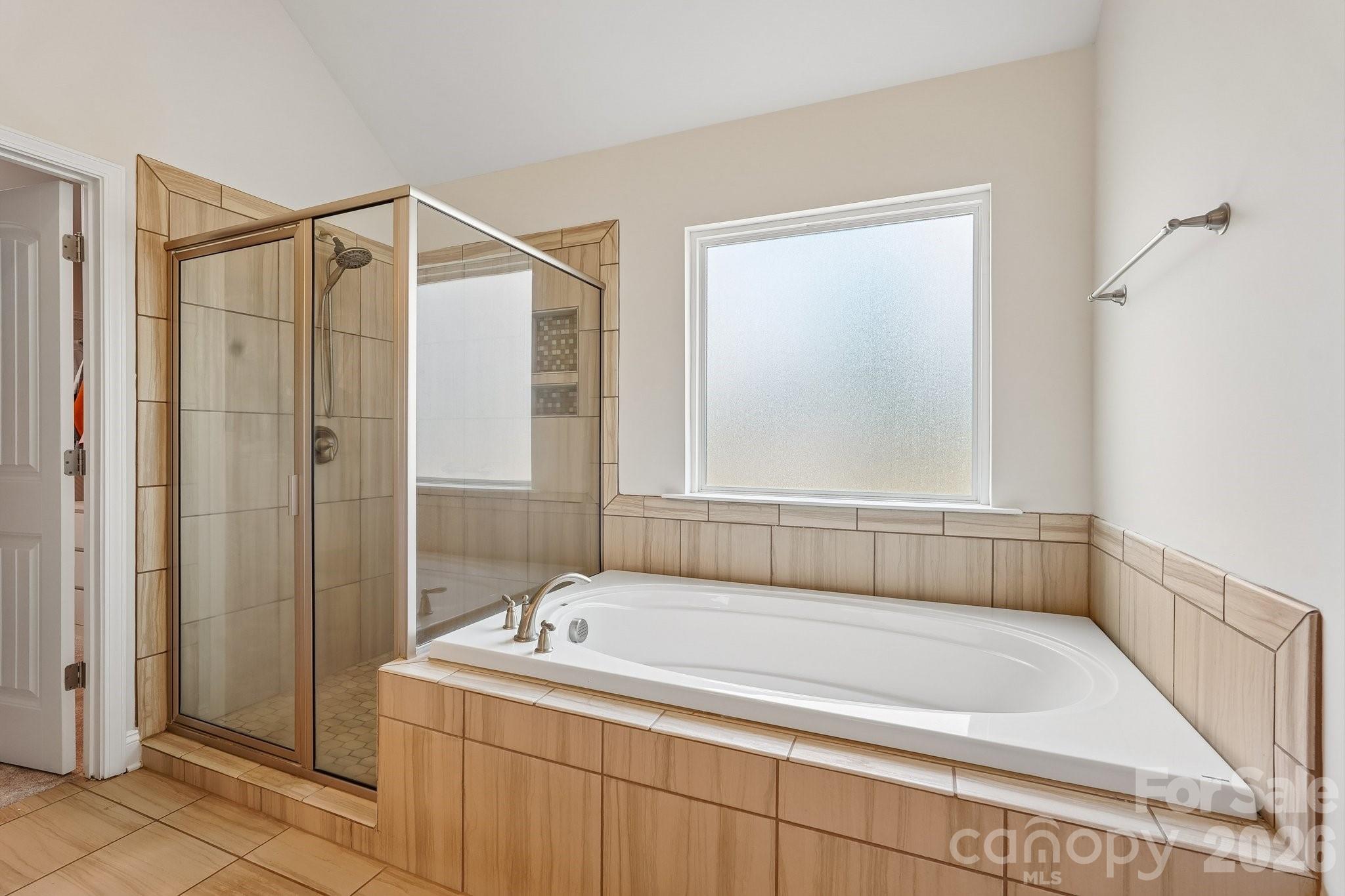 2609 Lakefront Drive Property Photo 26