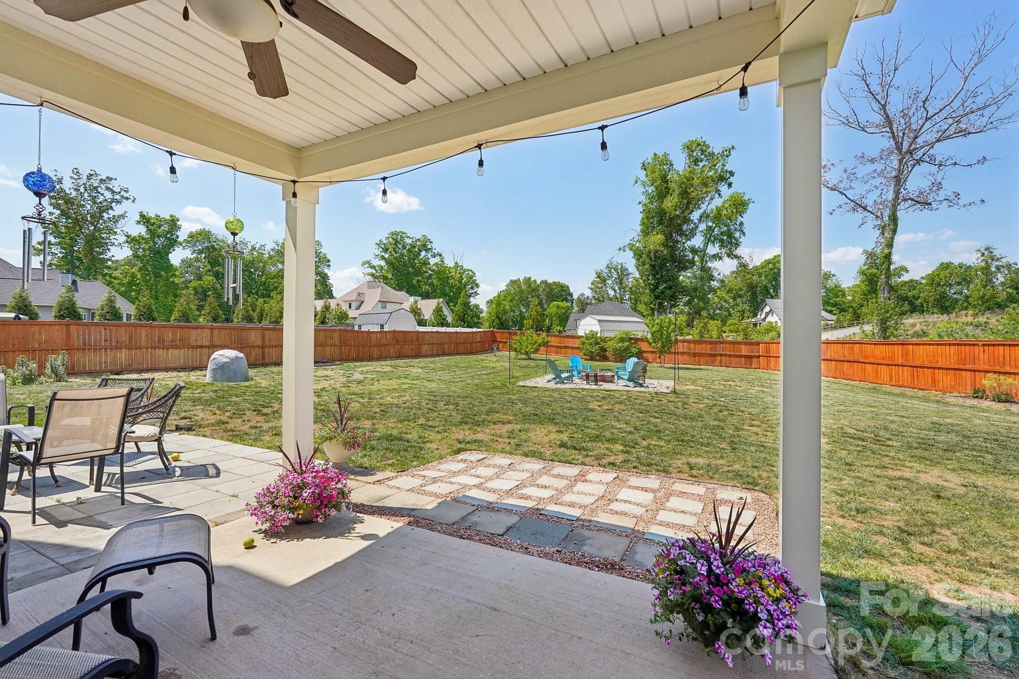 2609 Lakefront Drive Property Photo 37