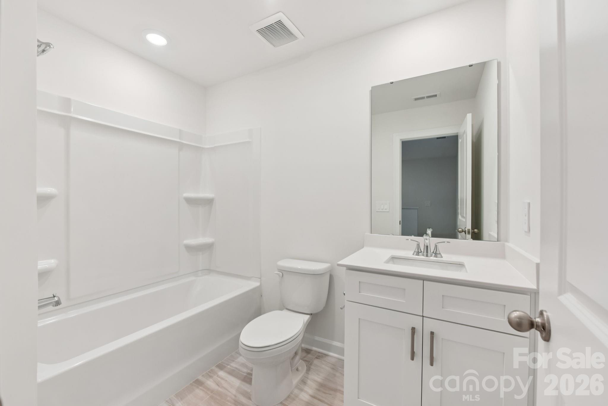 445 Markridge Loop Property Photo 10