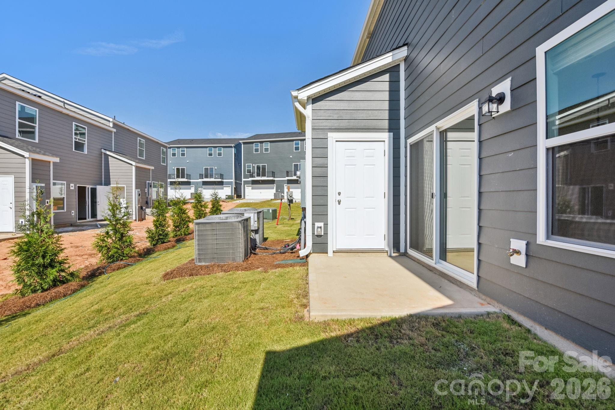 445 Markridge Loop Property Photo 13