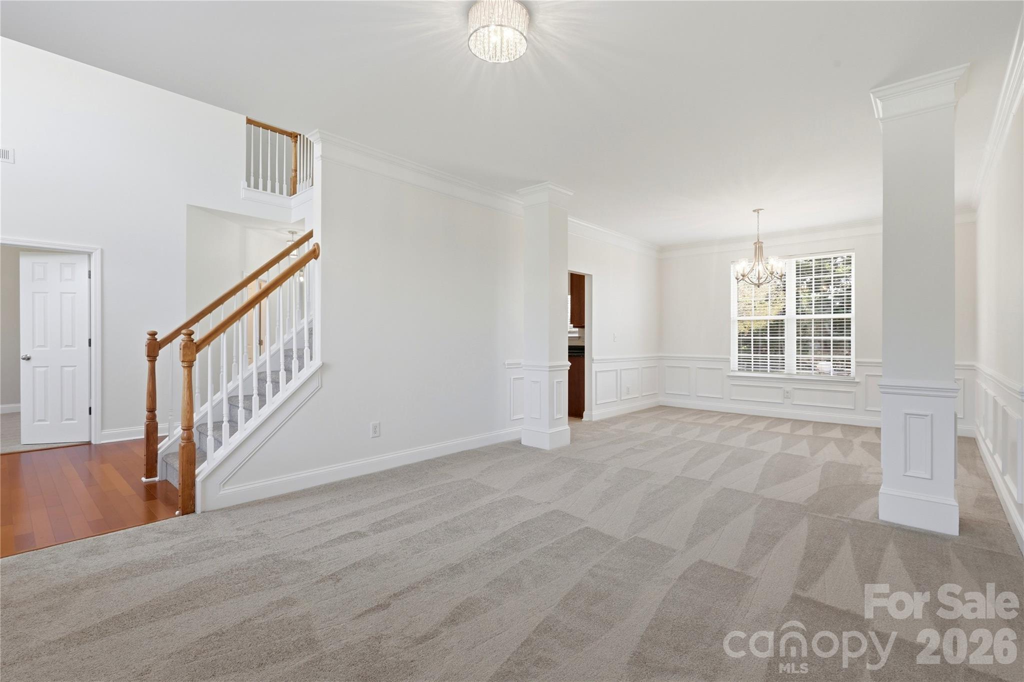 105 Summer Breeze Court Property Photo 5
