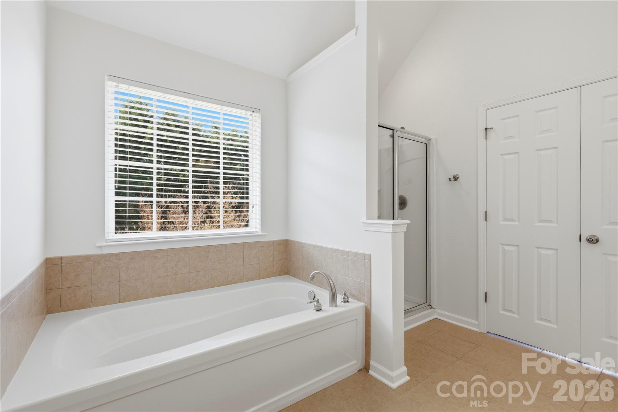105 Summer Breeze Court Property Photo 15