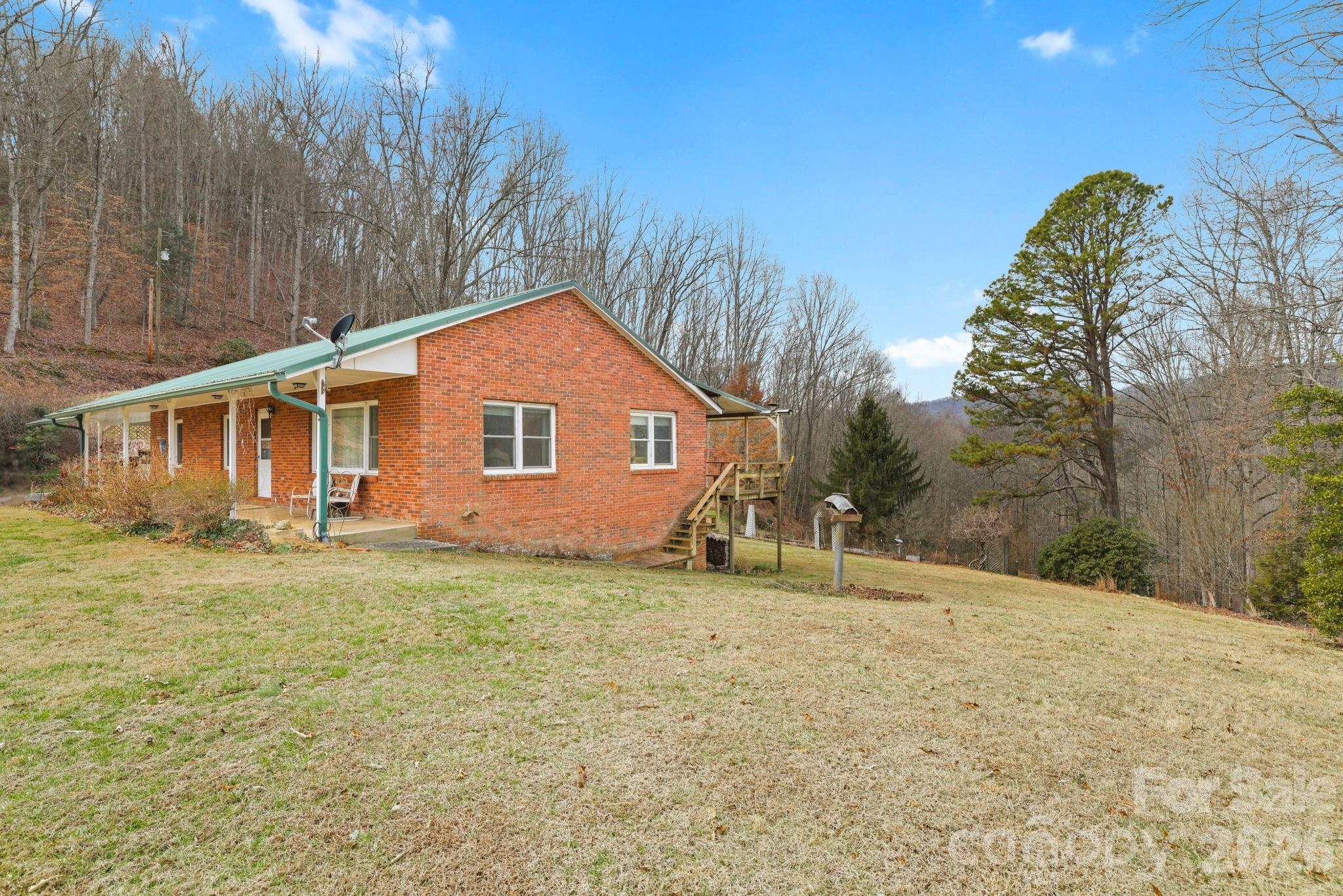 470 Ela Lane Property Photo 3