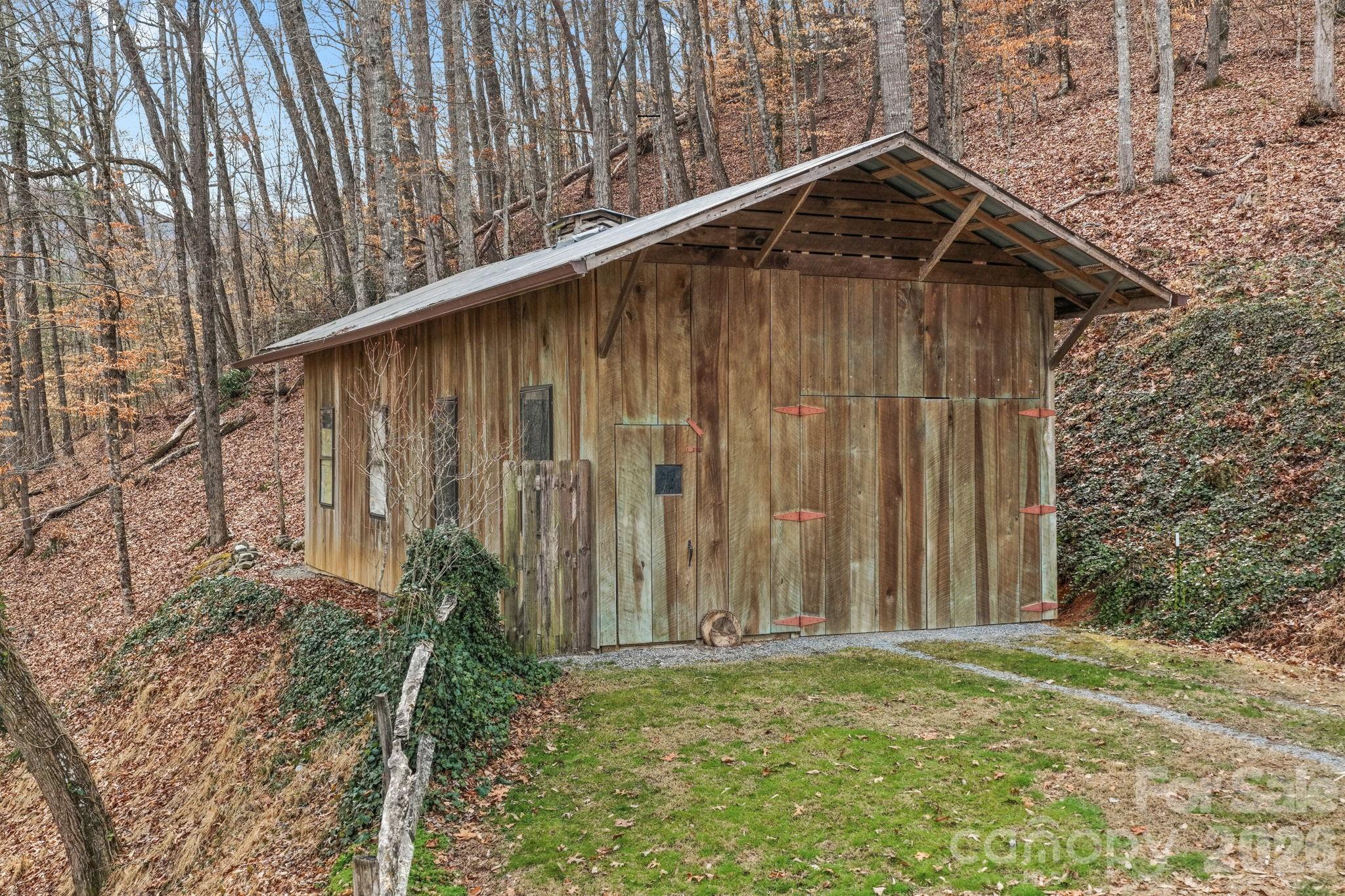 470 Ela Lane Property Photo 11