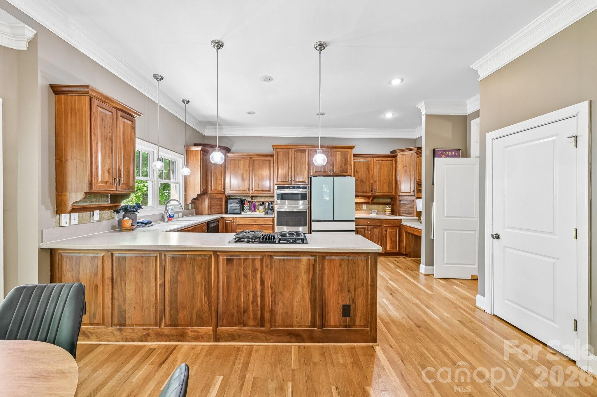 209 37th Avenue Place Property Photo 15
