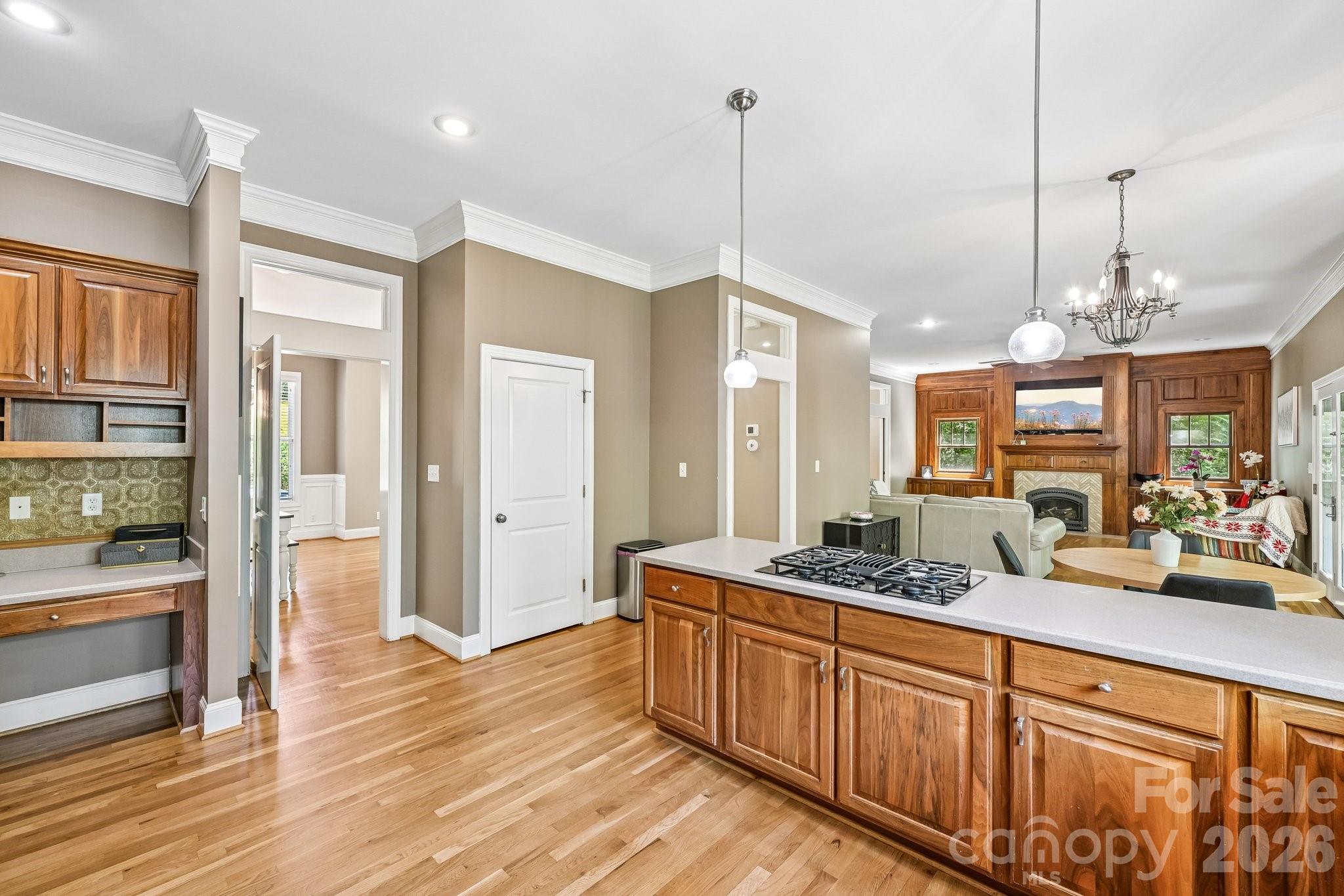 209 37th Avenue Place Property Photo 19