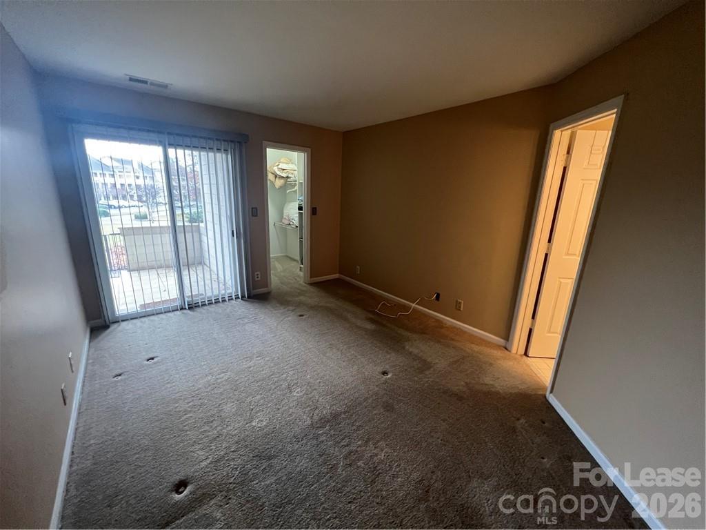 18817 Nautical Drive Property Photo 8