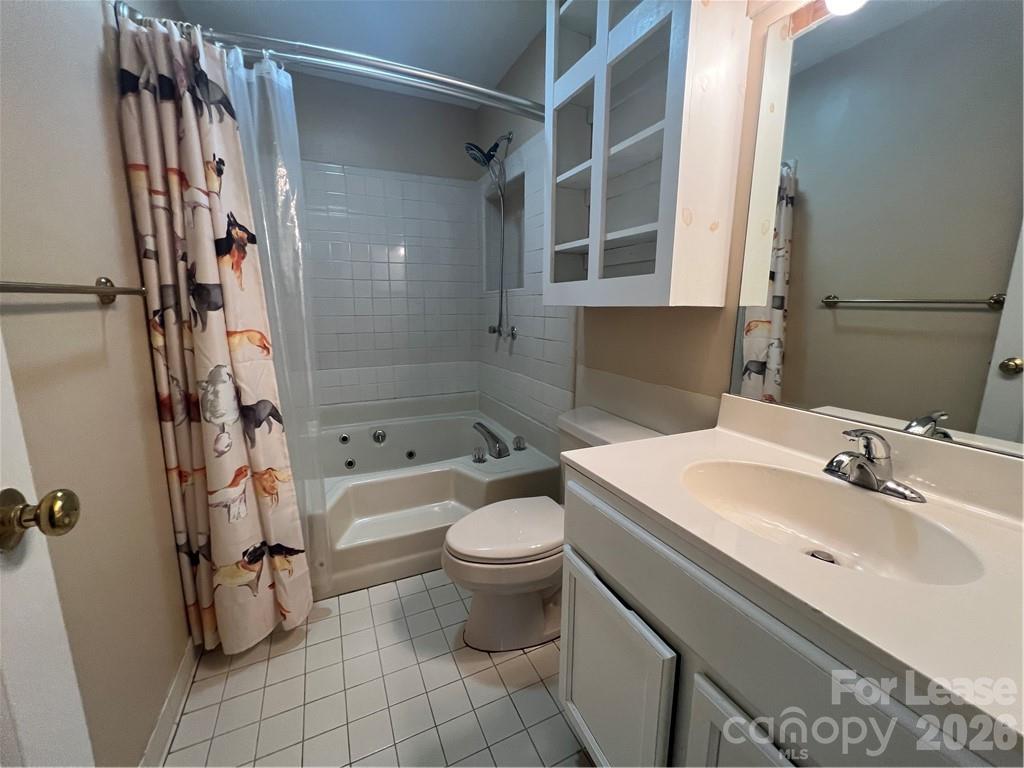 18817 Nautical Drive Property Photo 9
