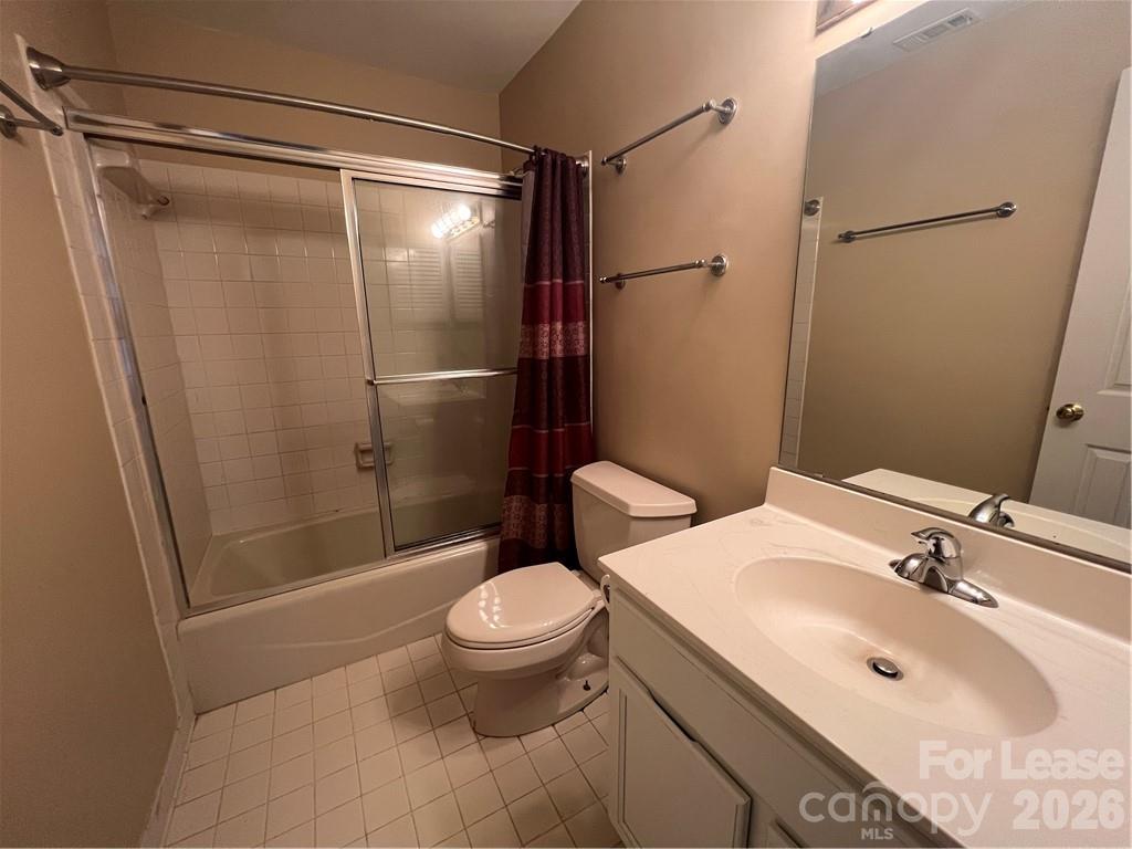 18817 Nautical Drive Property Photo 11