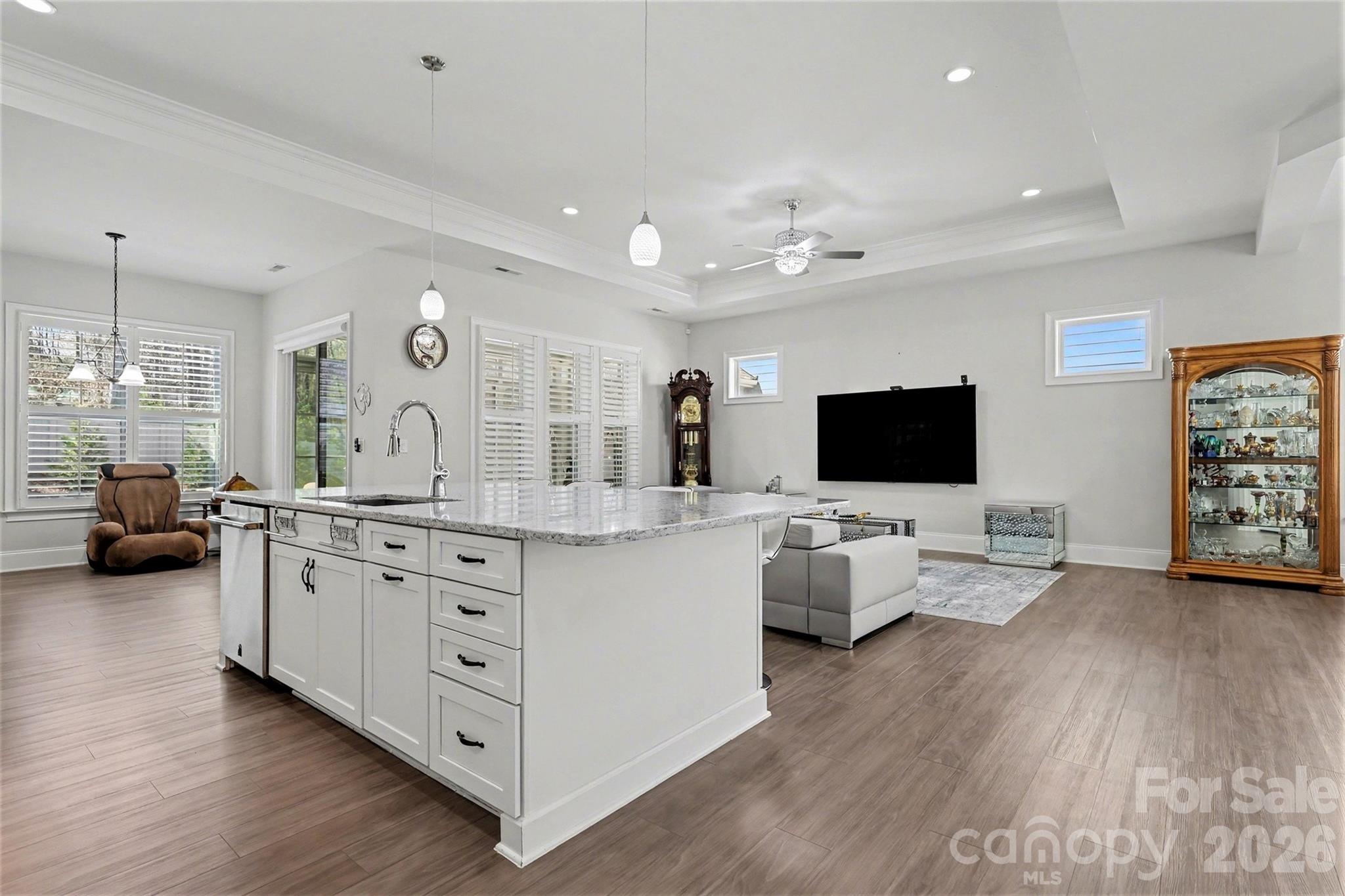 14605 Crosswater Lane Property Photo 6