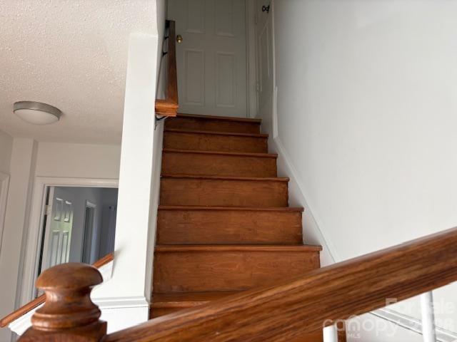 5324 Donnefield Drive Property Photo 16