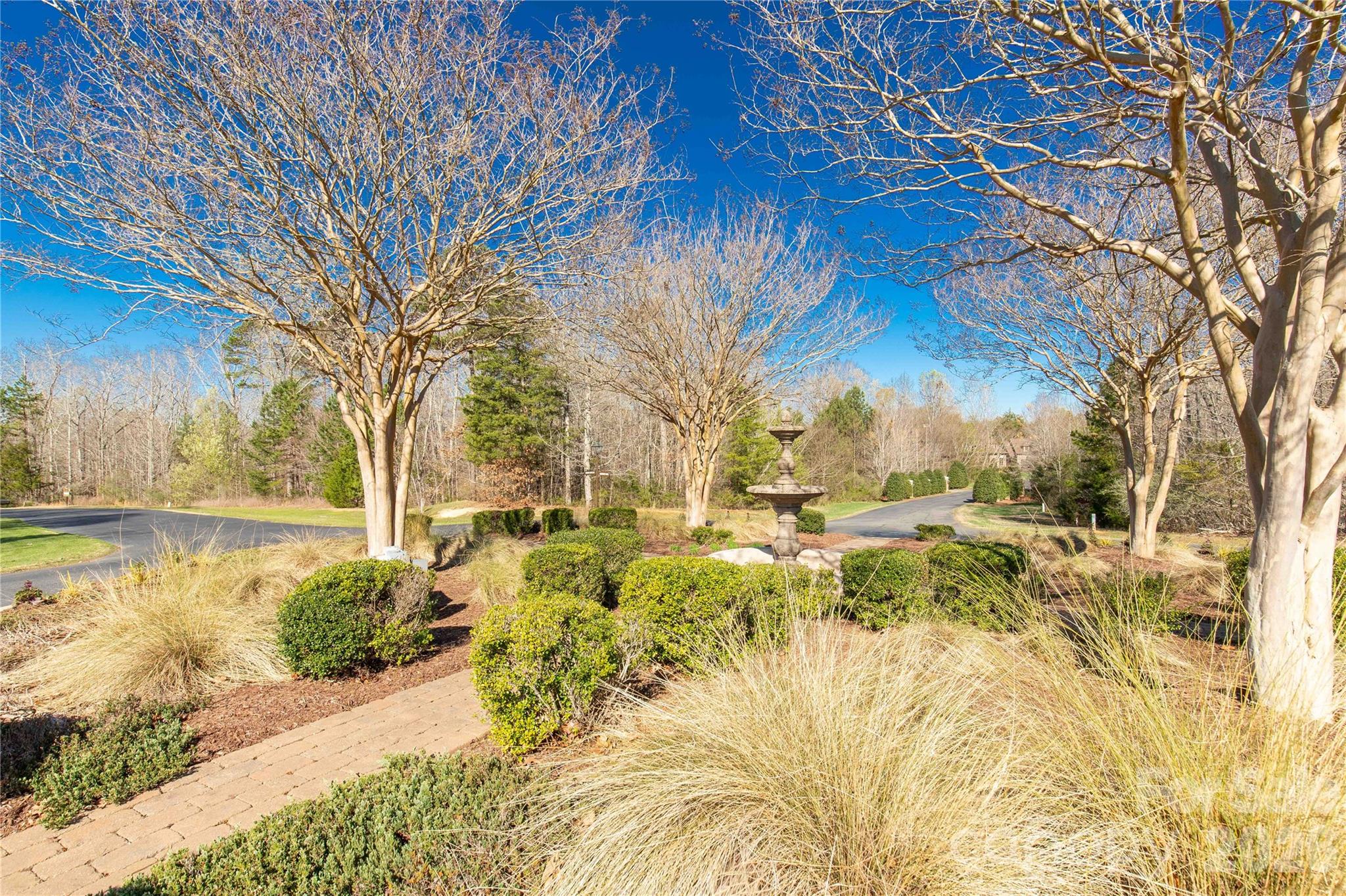 6005 Kimbrell Heights Drive Property Photo 7