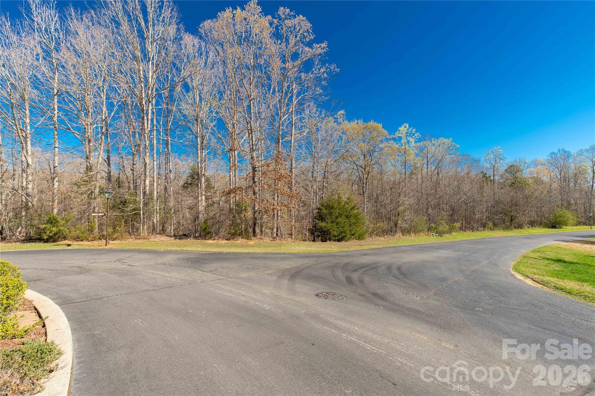 6005 Kimbrell Heights Drive Property Photo 8