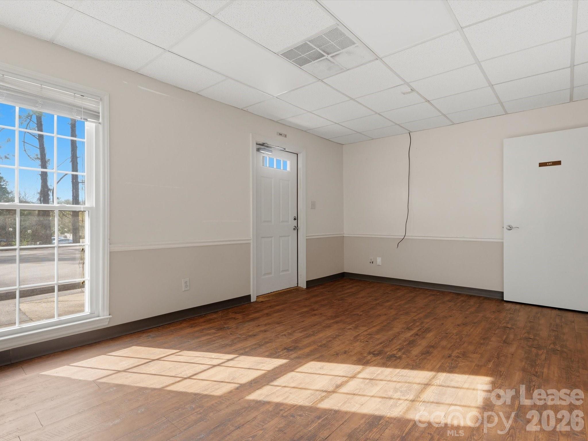 825 Majestic Court Property Photo 6
