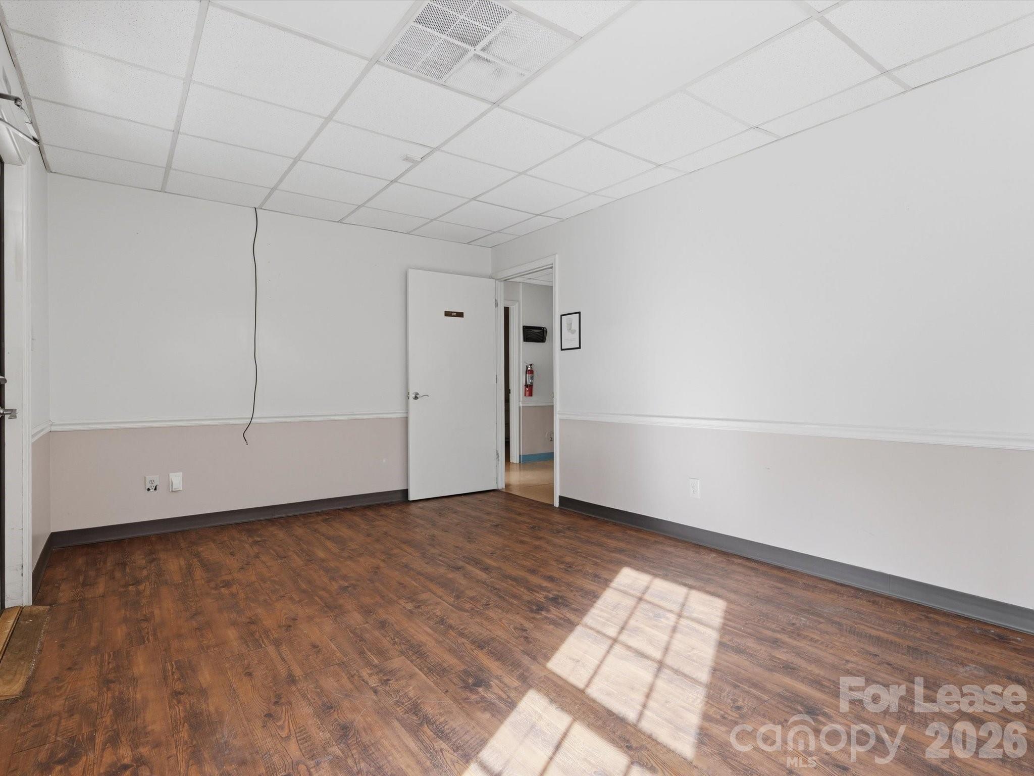 825 Majestic Court Property Photo 7