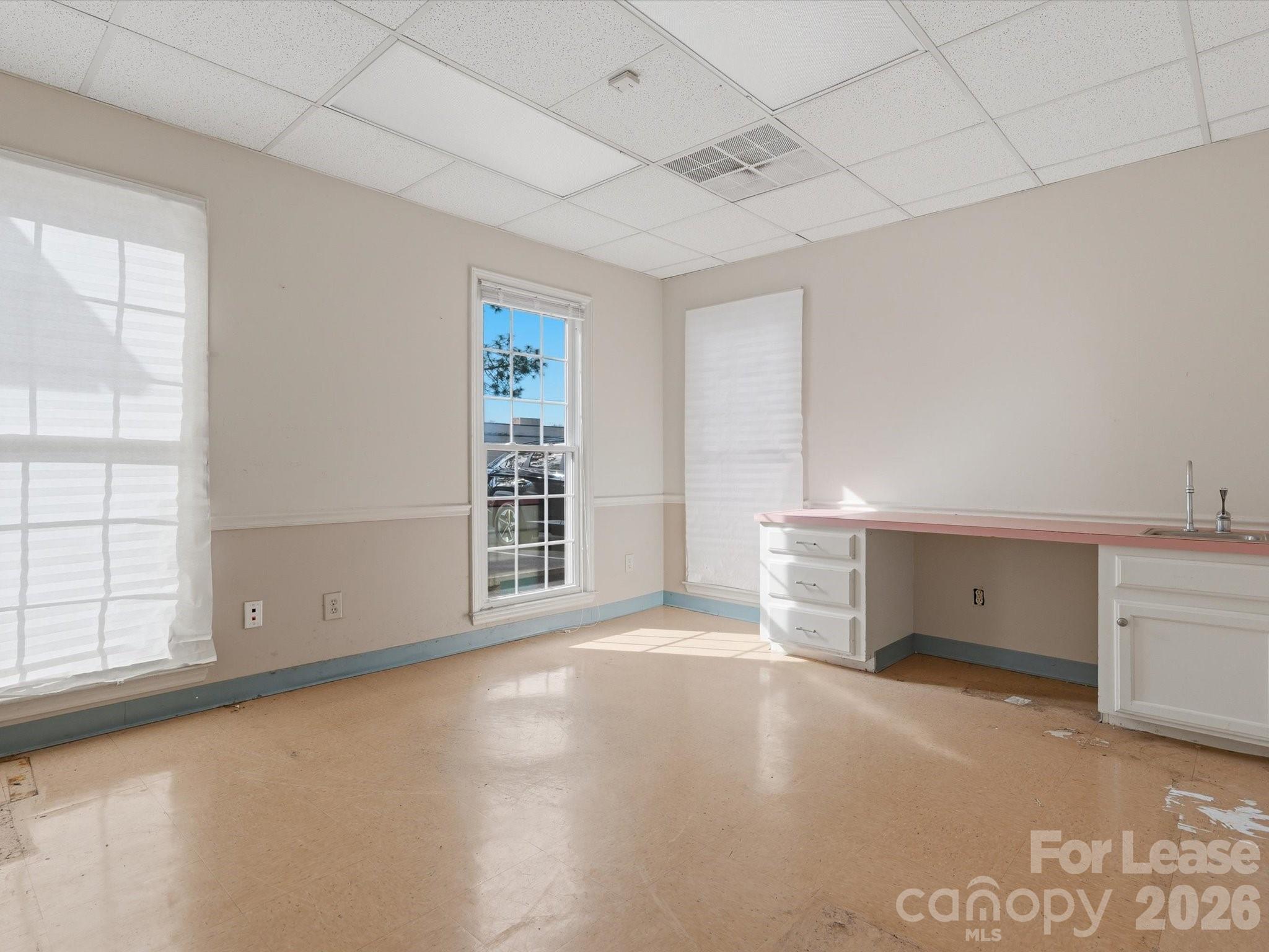 825 Majestic Court Property Photo 8