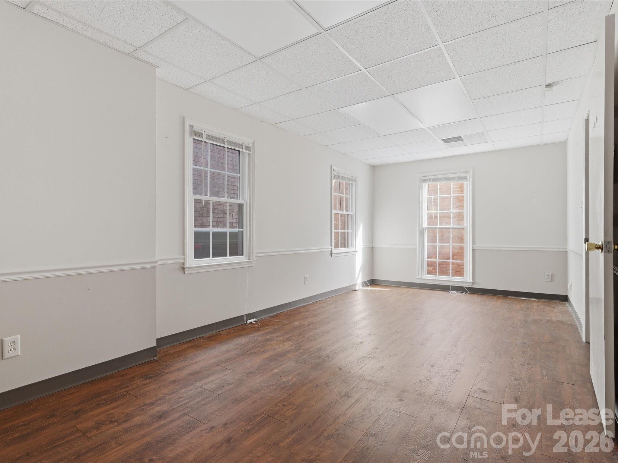 825 Majestic Court Property Photo 15