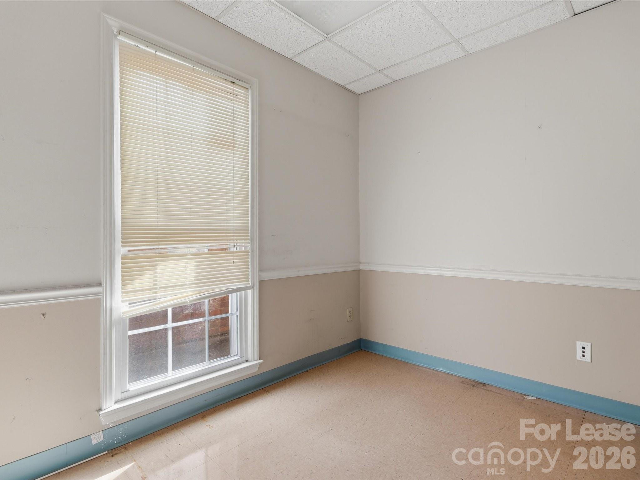 825 Majestic Court Property Photo 16