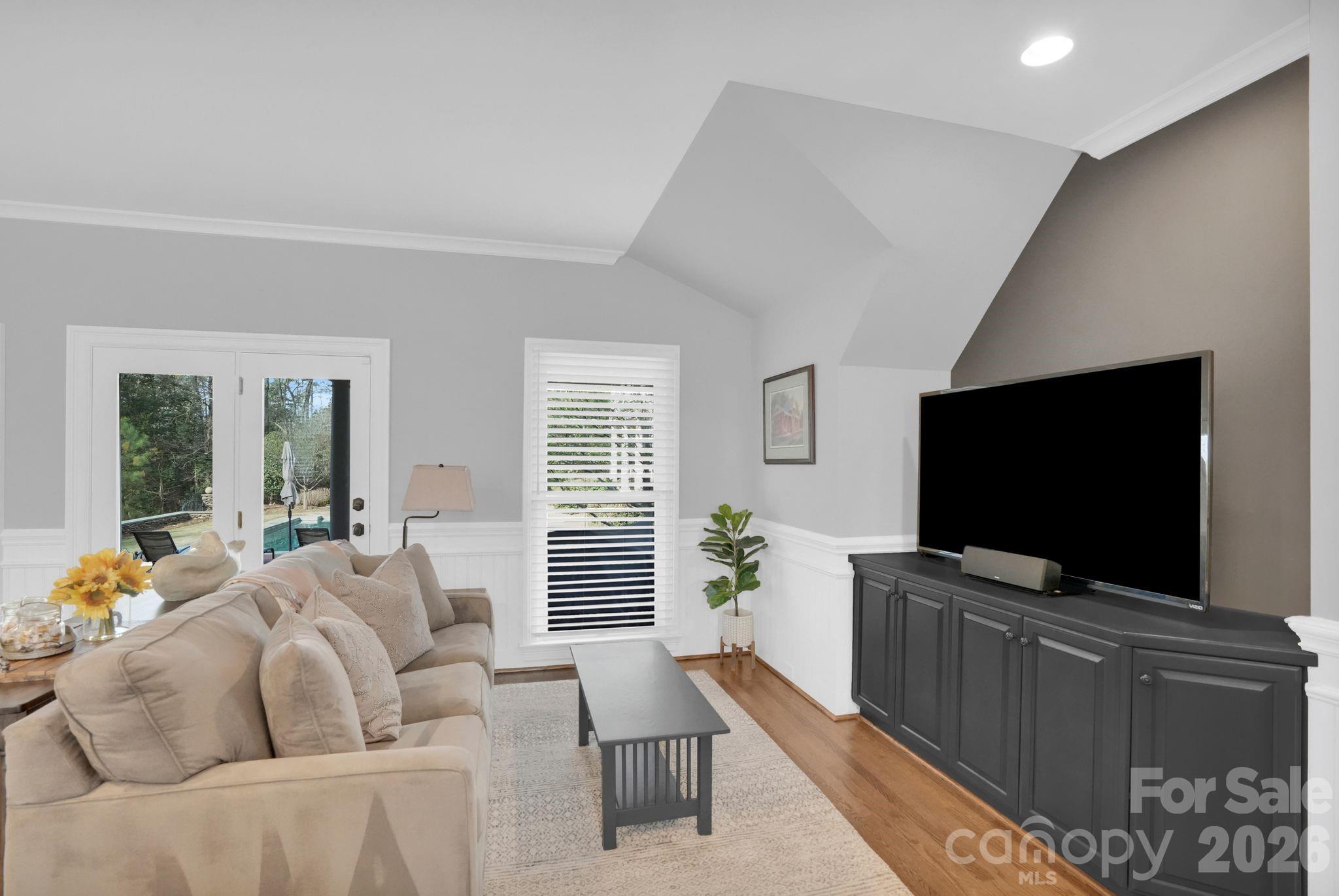 312 Old Hickory Court Property Photo 30