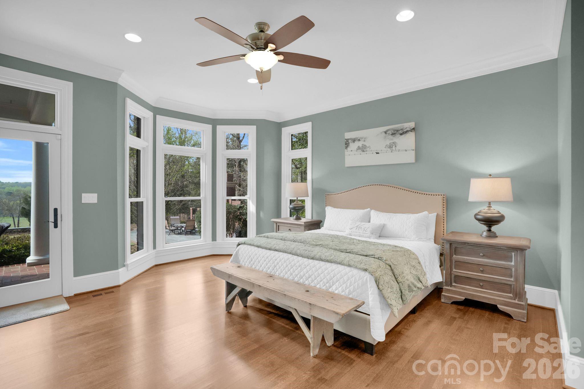 312 Old Hickory Court Property Photo 33