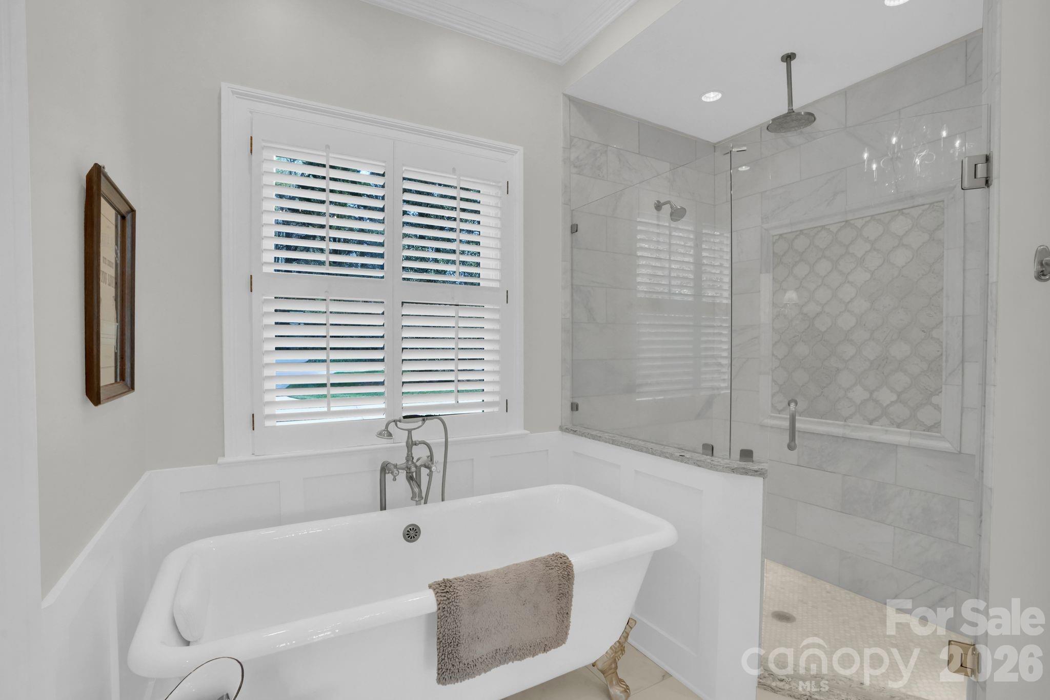 312 Old Hickory Court Property Photo 35