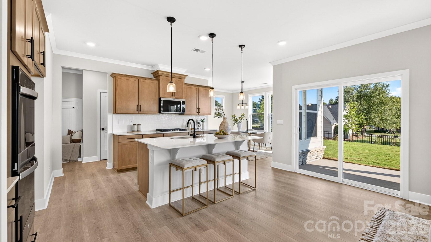 4249 Round Table Drive Property Photo 6