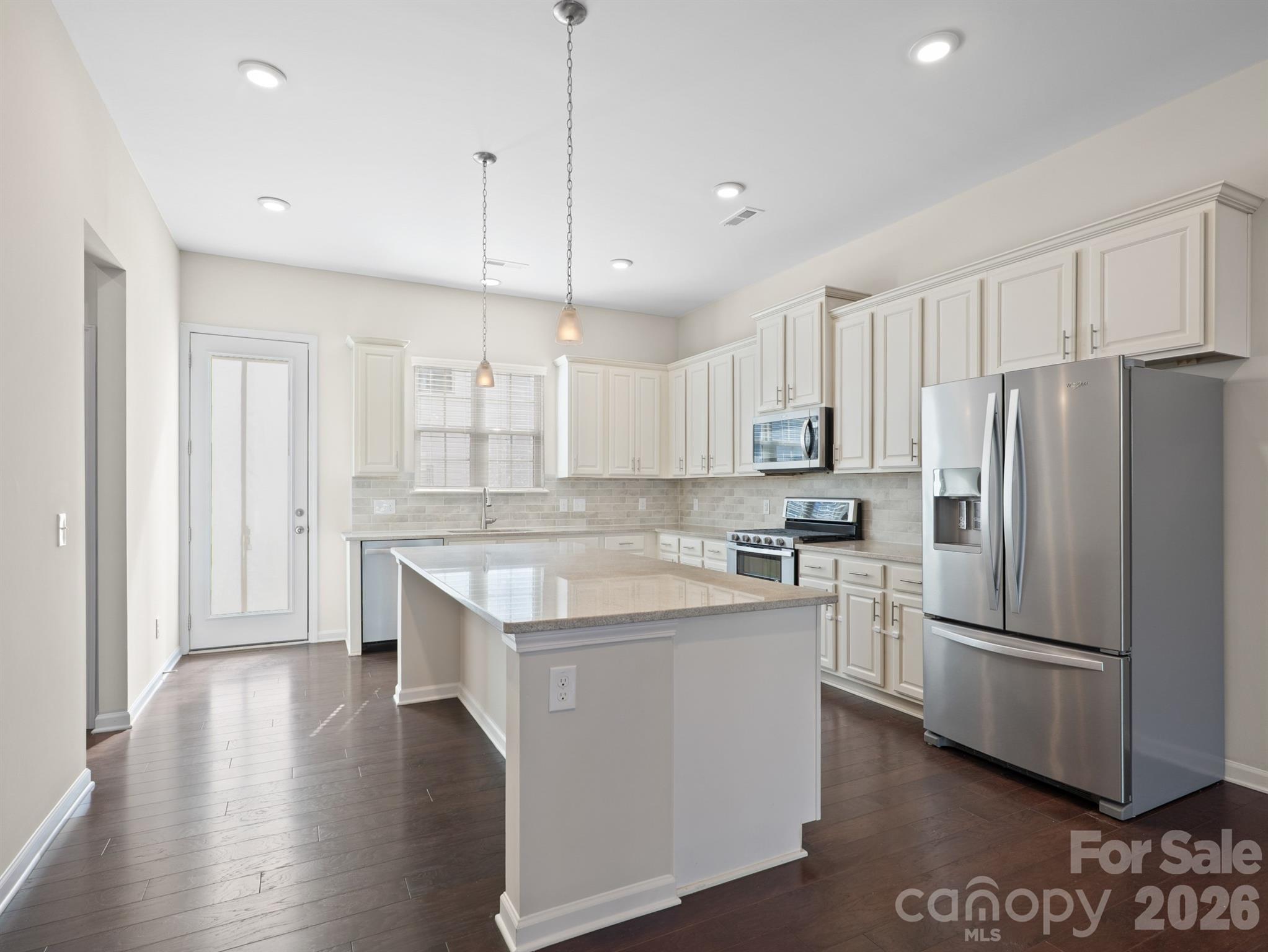 1112 Doveridge Street Property Photo 1
