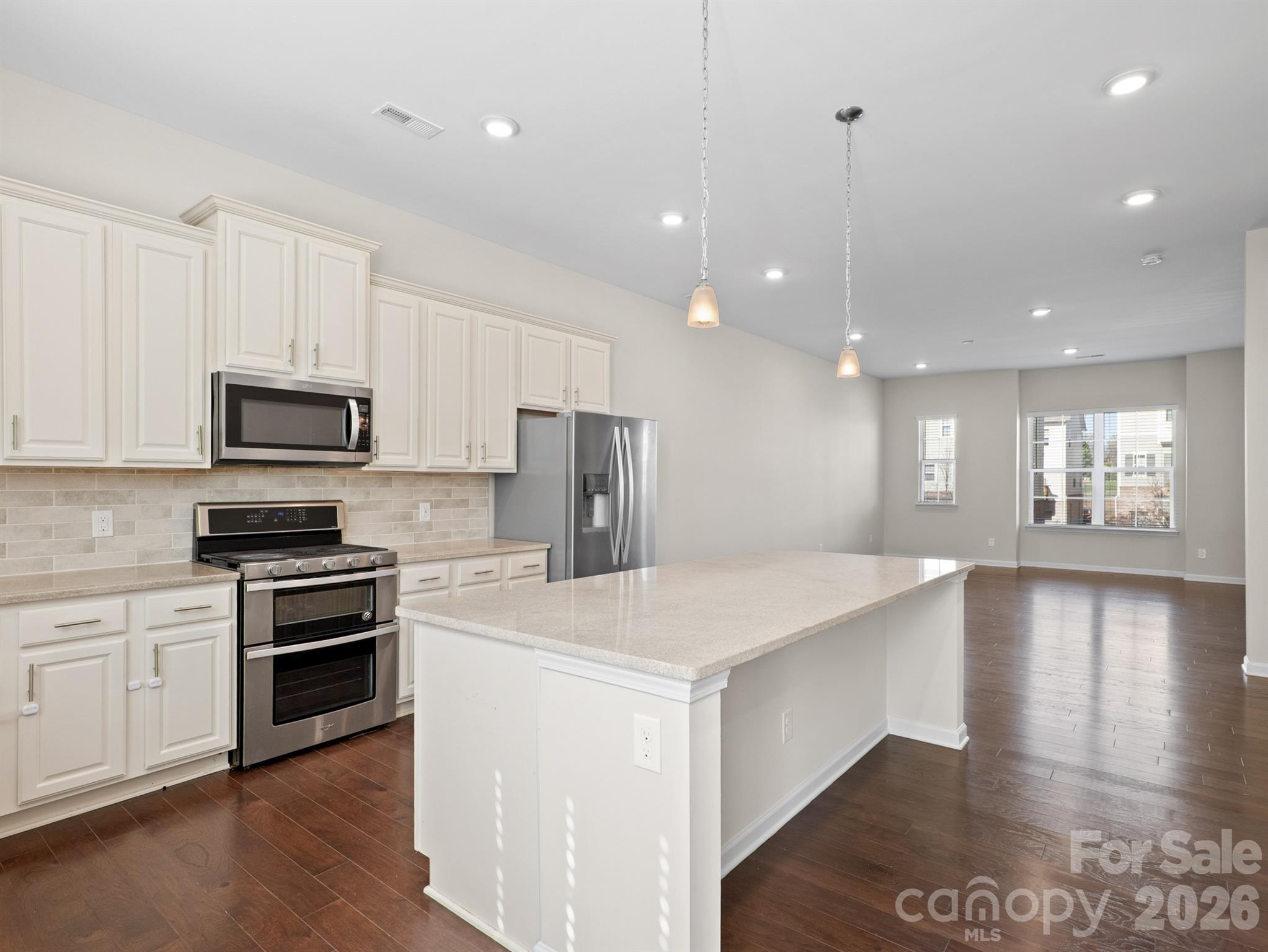 1112 Doveridge Street Property Photo 12