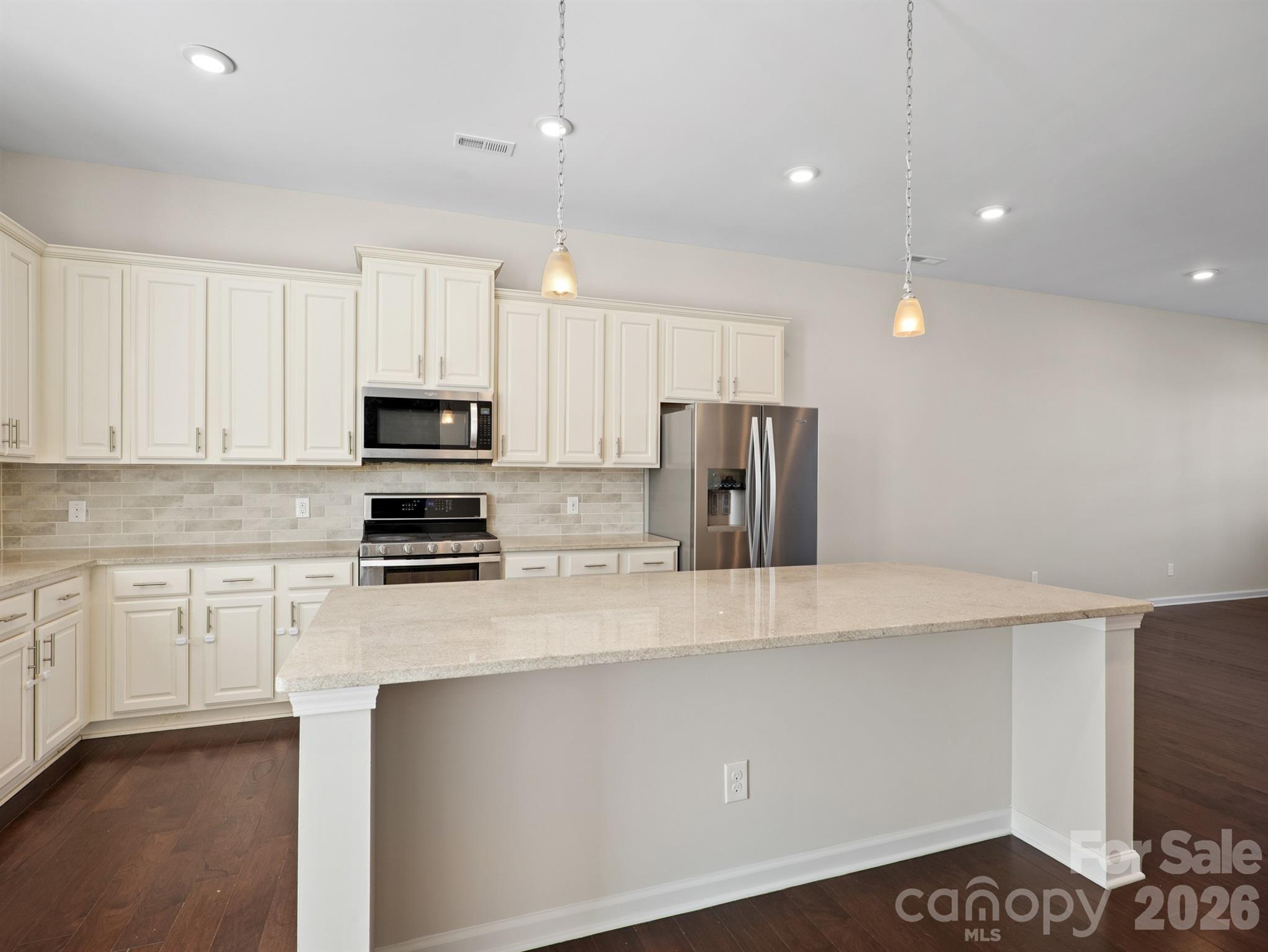1112 Doveridge Street Property Photo 16