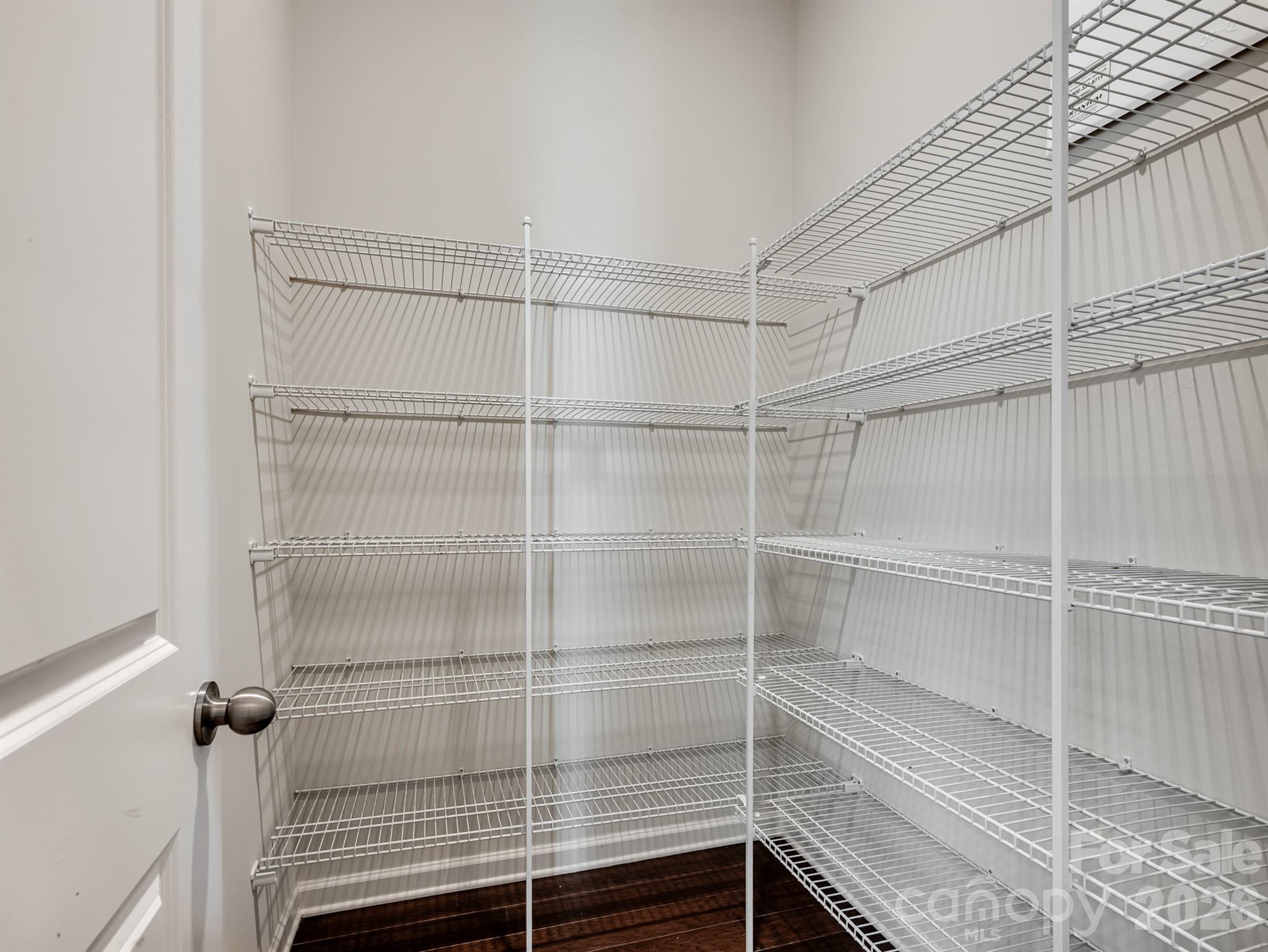 1112 Doveridge Street Property Photo 18