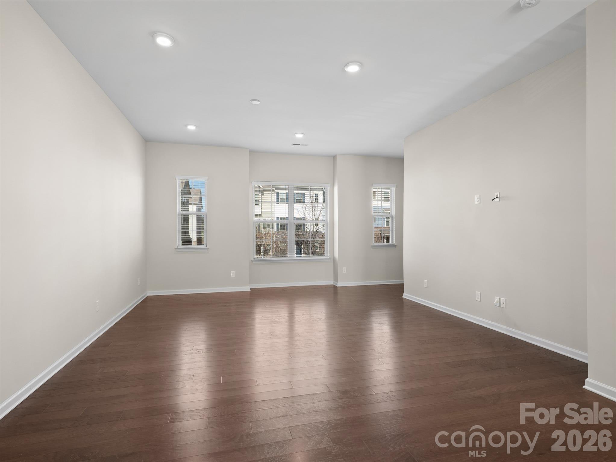 1112 Doveridge Street Property Photo 21