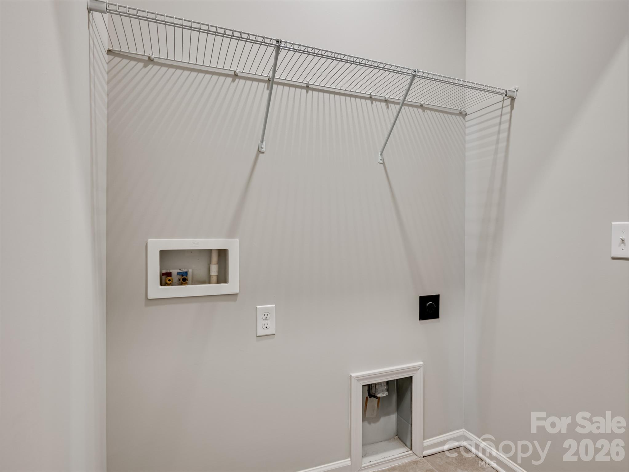 1112 Doveridge Street Property Photo 33