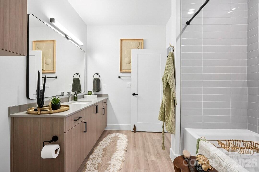 2222 N Tryon Street S2 Property Photo 16