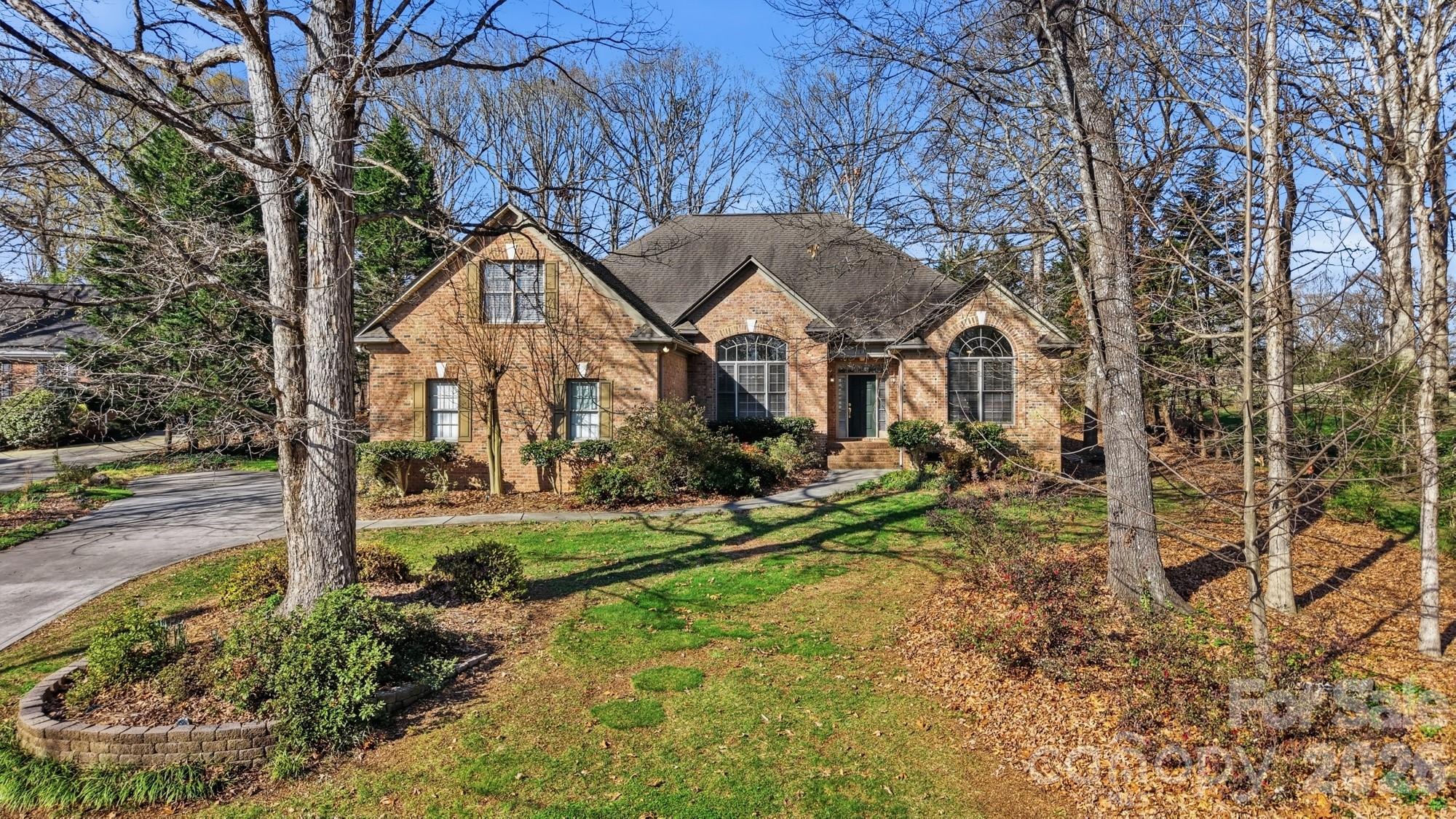 3101 Three Wood Drive Property Photo 1