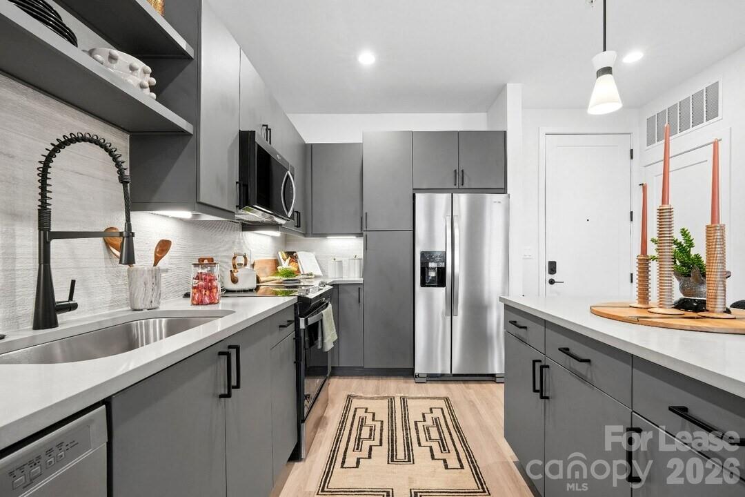 2222 N Tryon Street B1 Property Photo 12