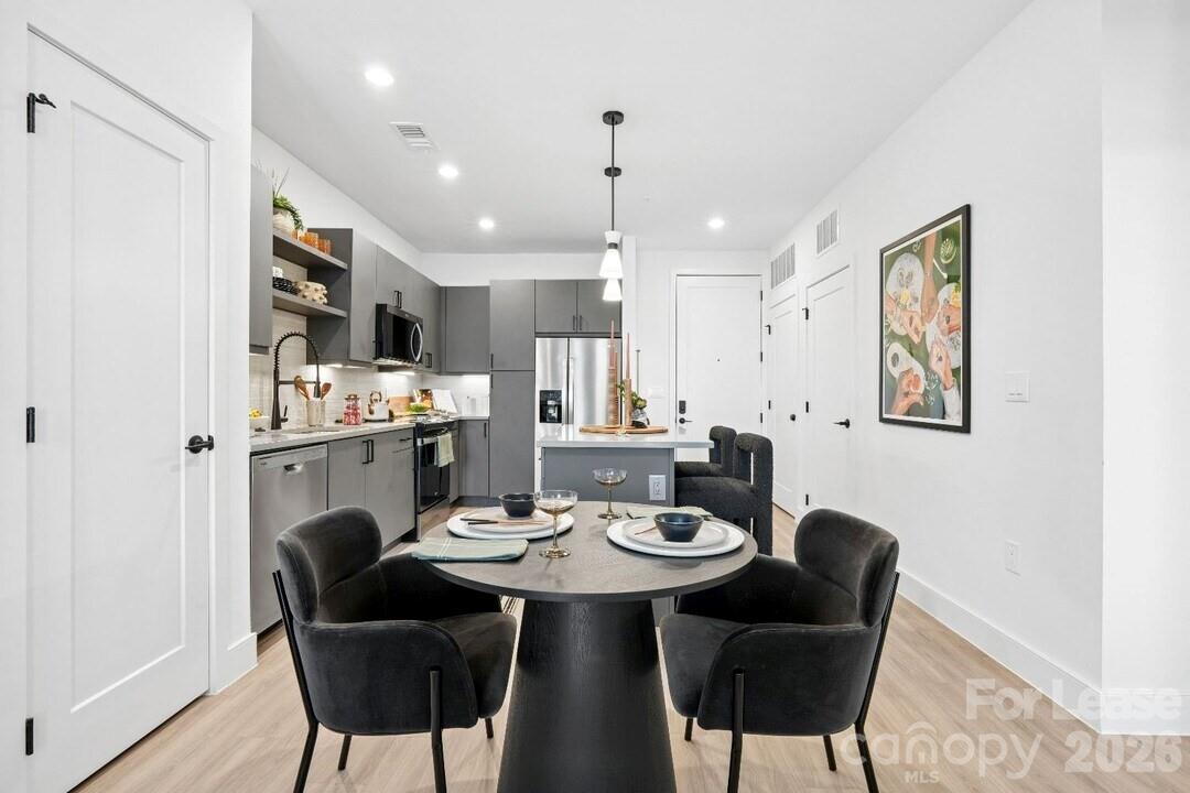 2222 N Tryon Street B1 Property Photo 14