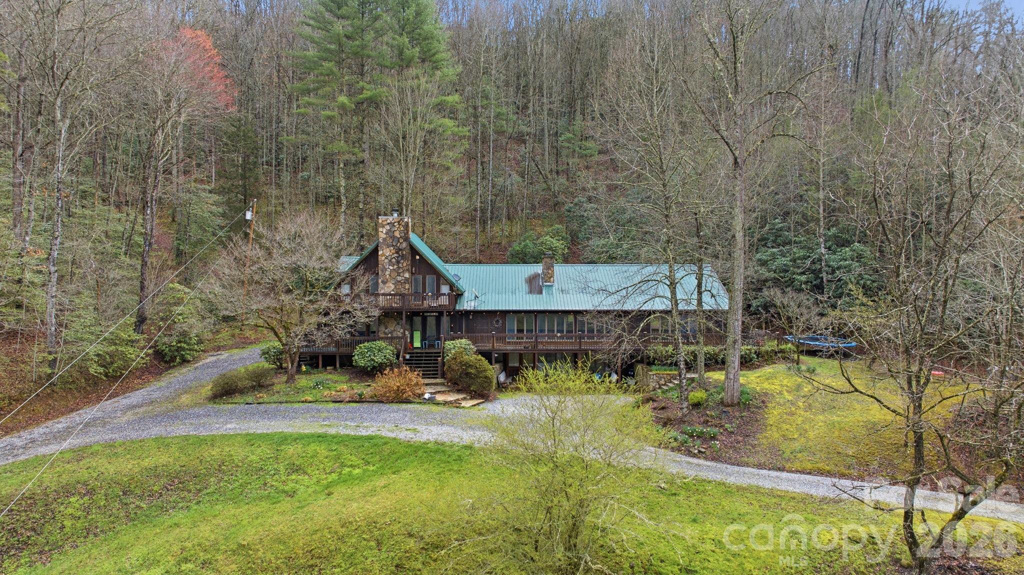 652 Shepherds Creek Road Property Photo 1