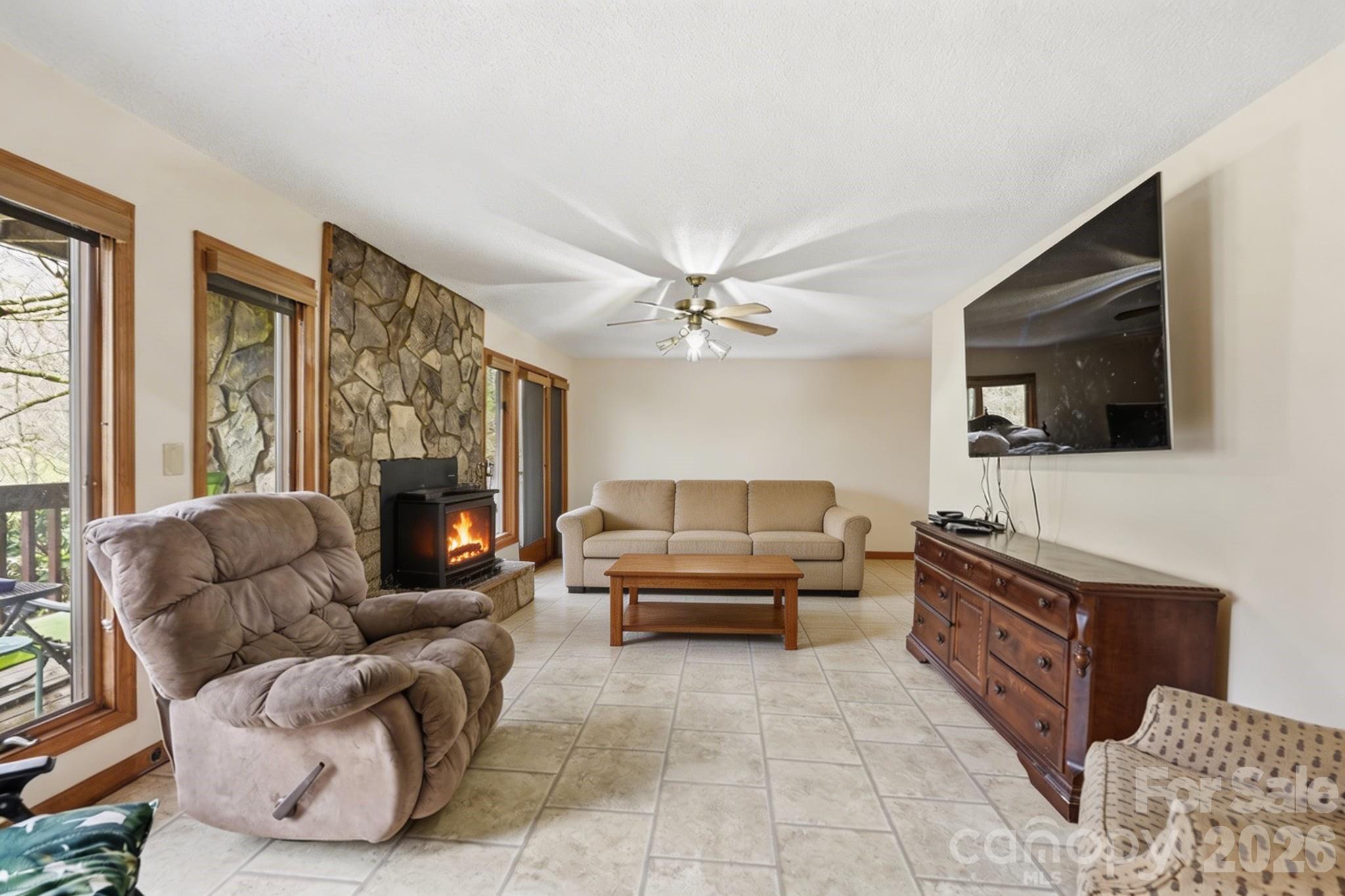 652 Shepherds Creek Road Property Photo 5
