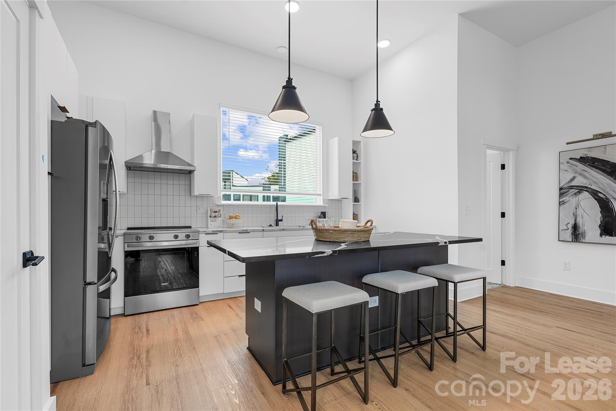 411 Charles Avenue 17 Property Photo 1